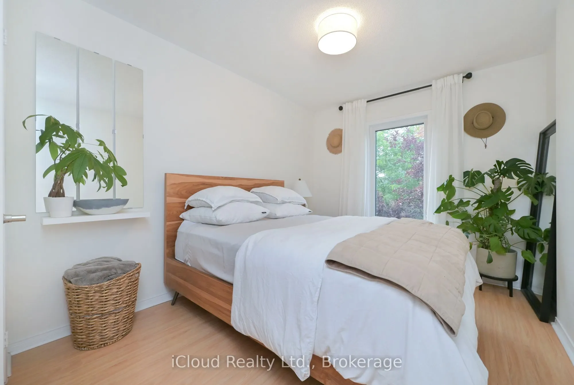 97 Mugford Road