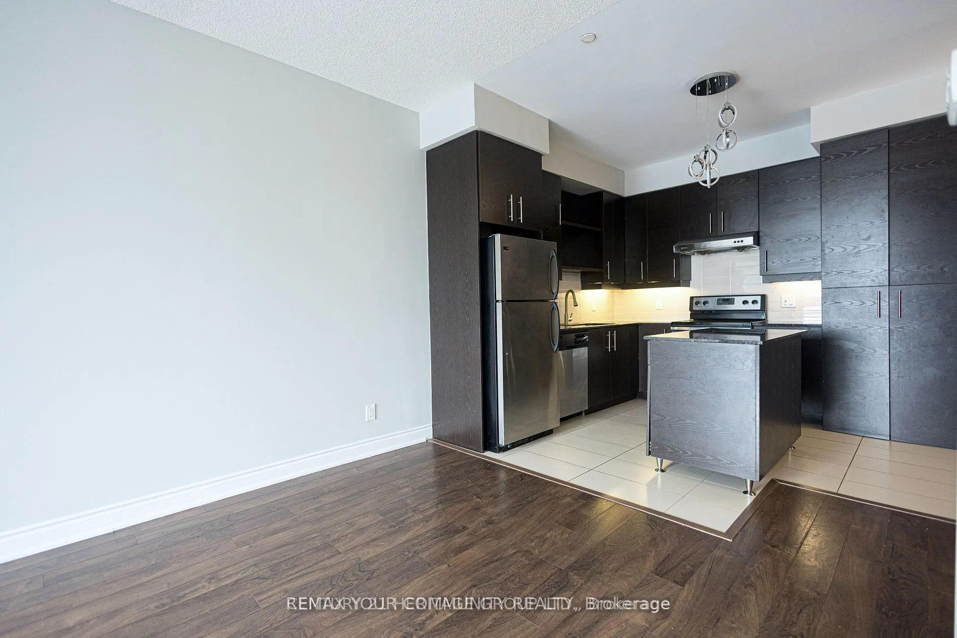 325 South Park Road #1210