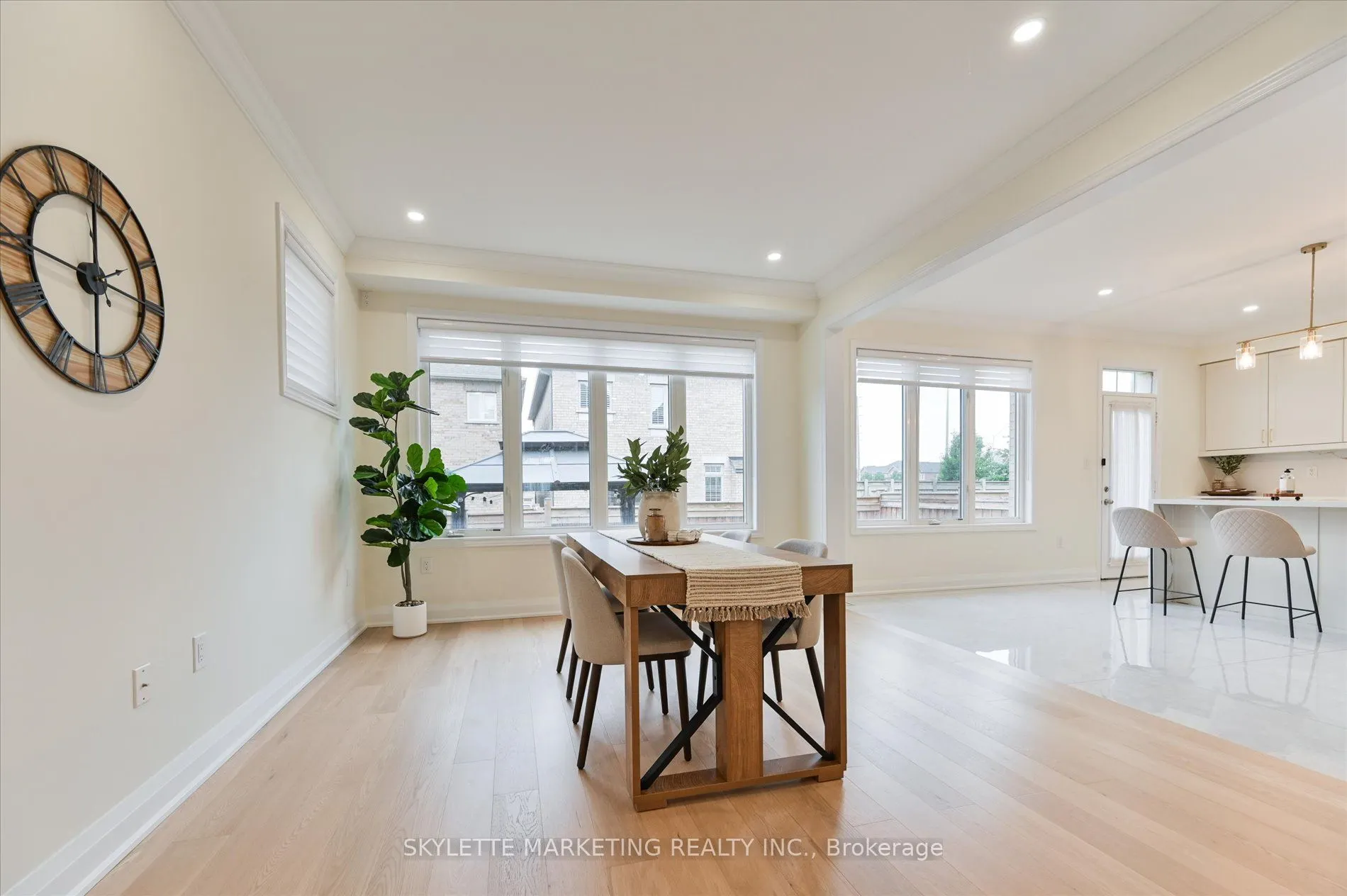38 Russell Parker Crescent
