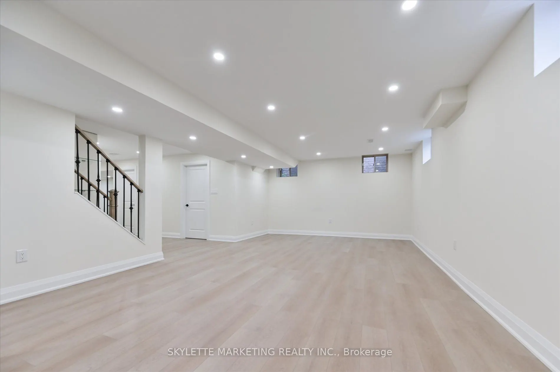 38 Russell Parker Crescent