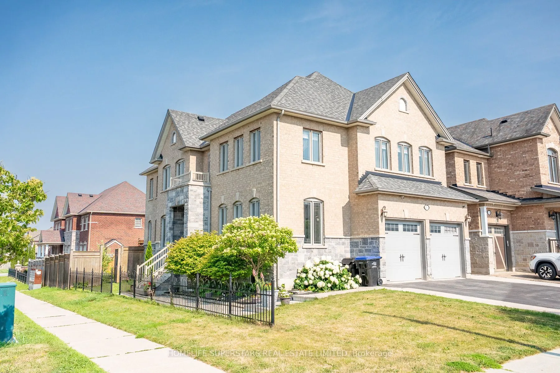 1 Walker Boulevard