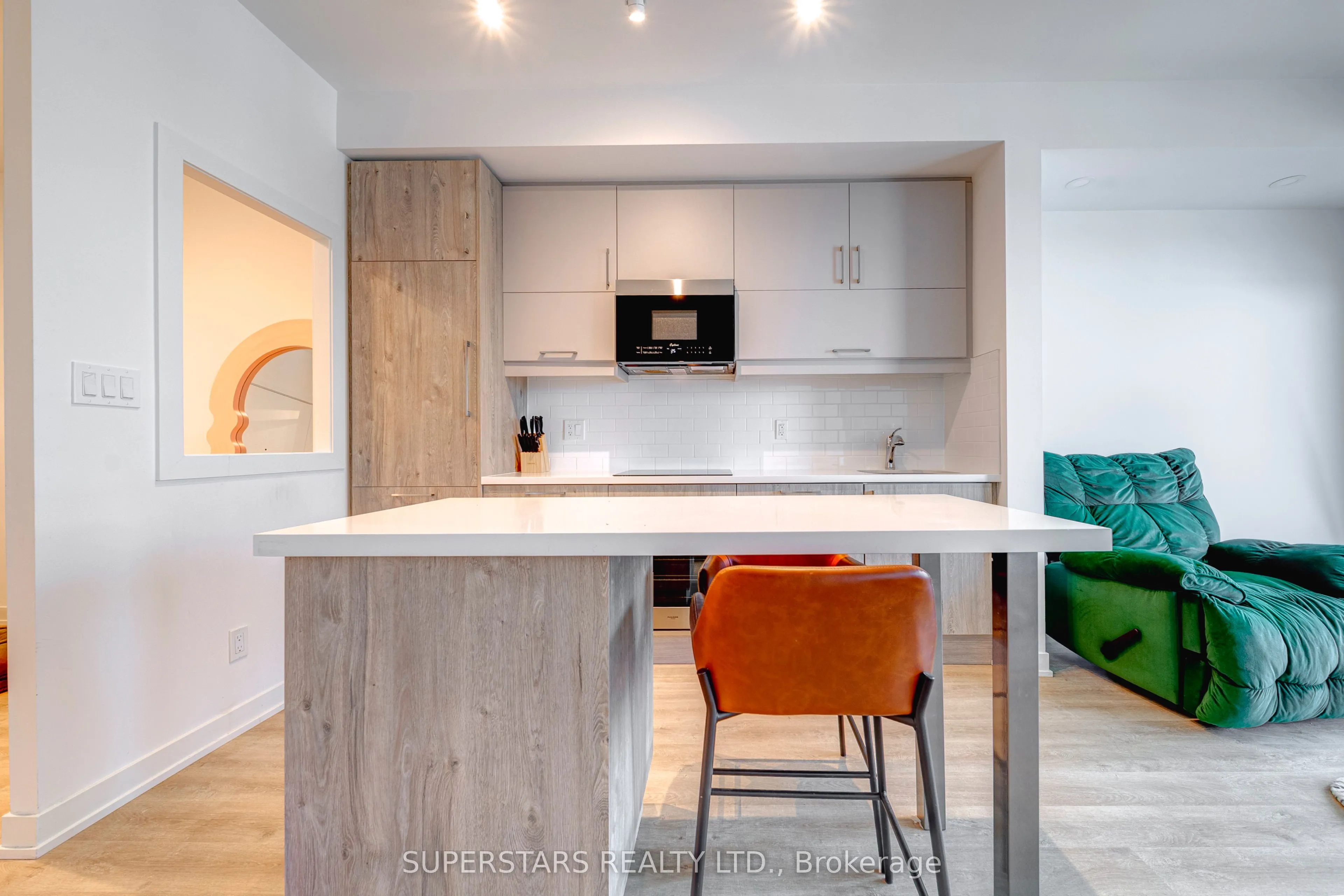 292 Verdale Crossing #1502