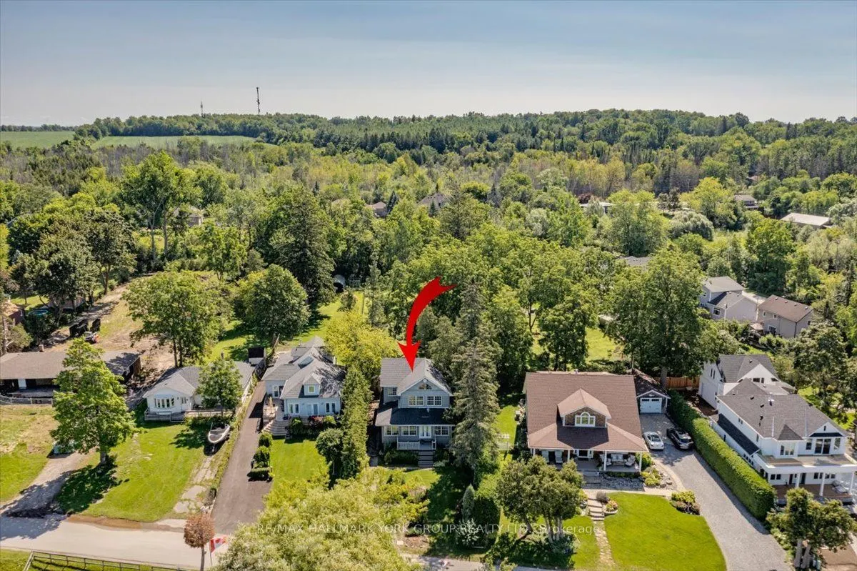 311 Lake Drive N