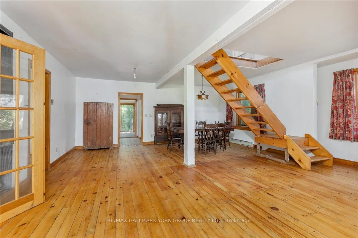 311 Lake Drive N