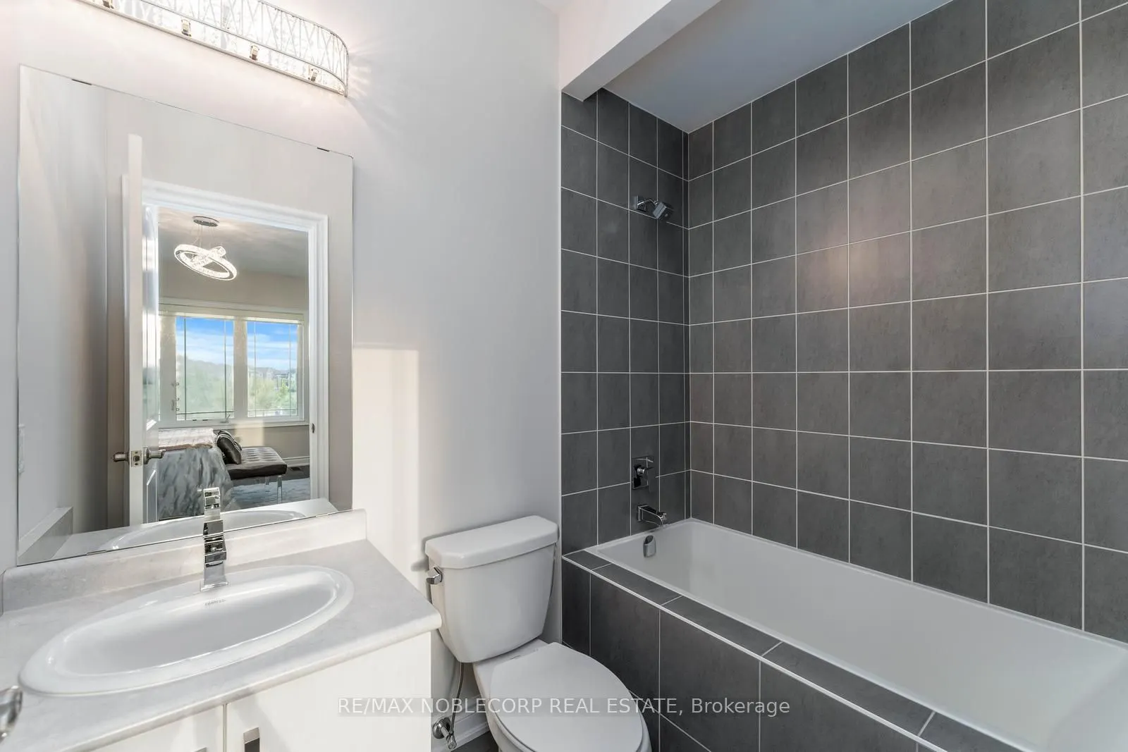 91 Woodgate Pines Drive