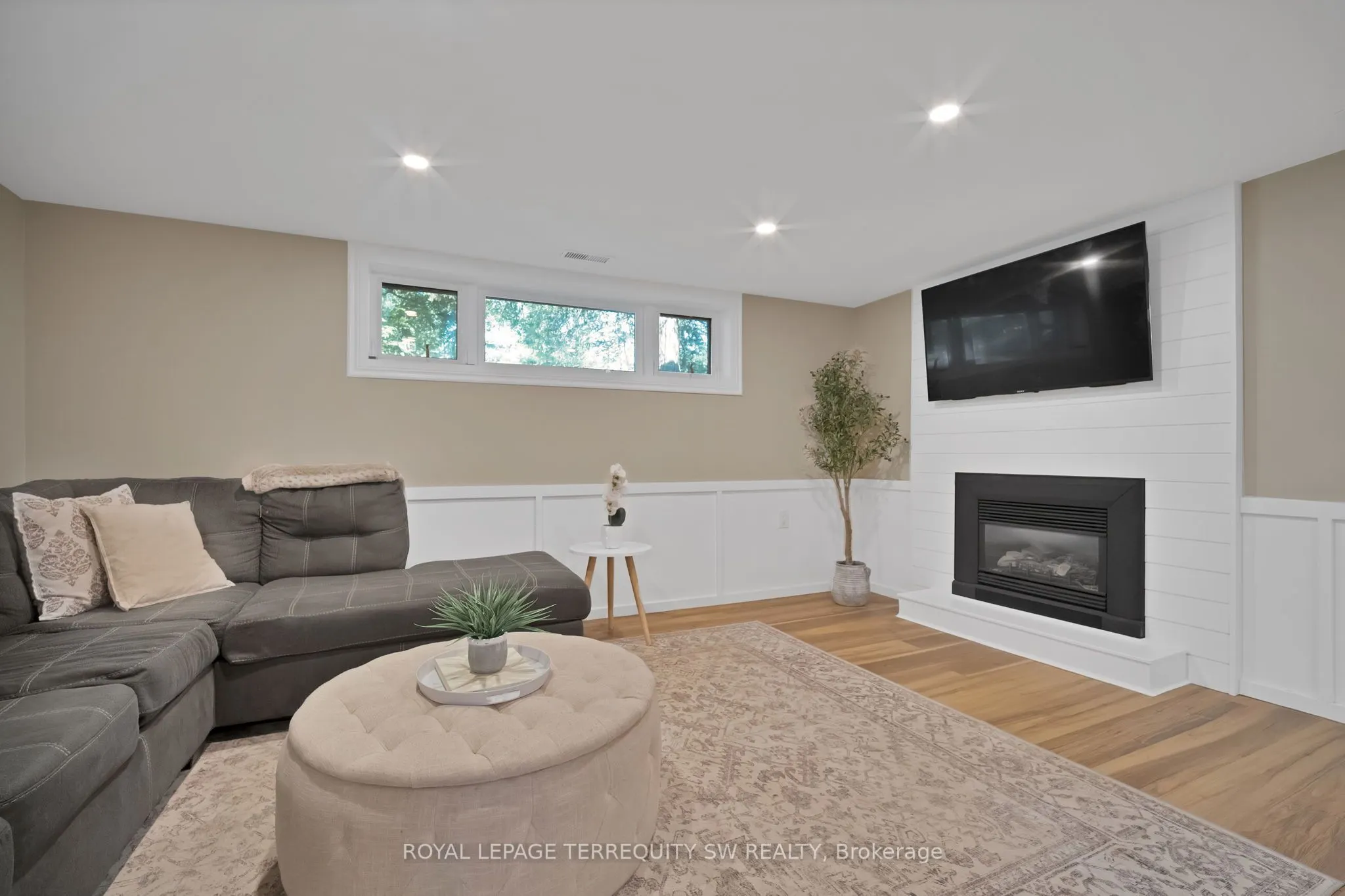2249 Willard Avenue