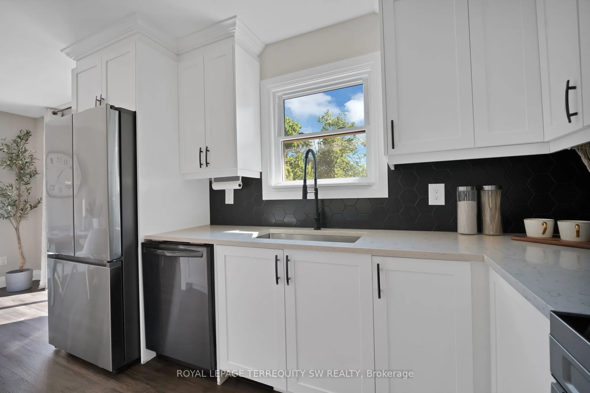 2249 Willard Avenue