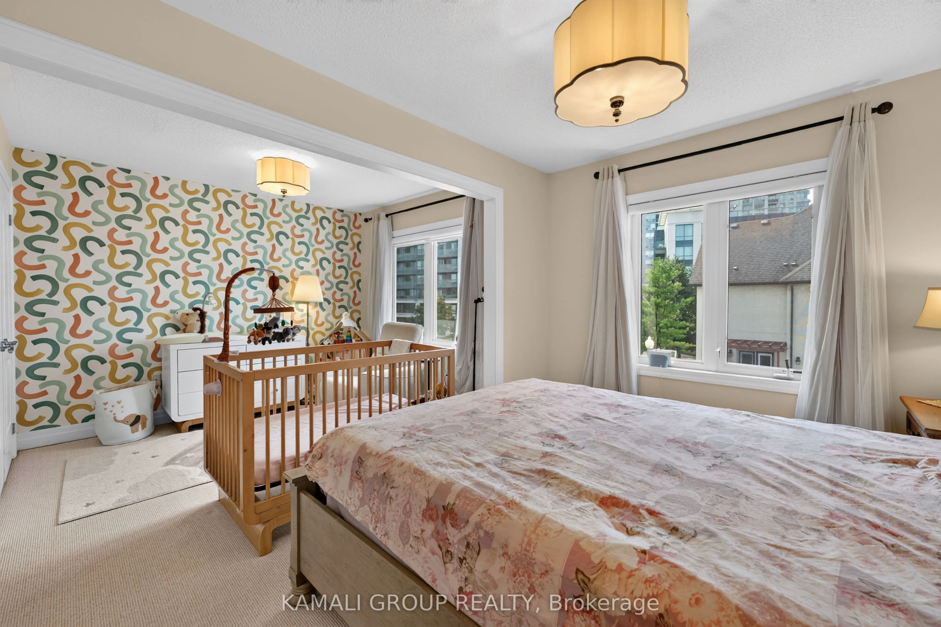 39 Beverley Glen Boulevard #46