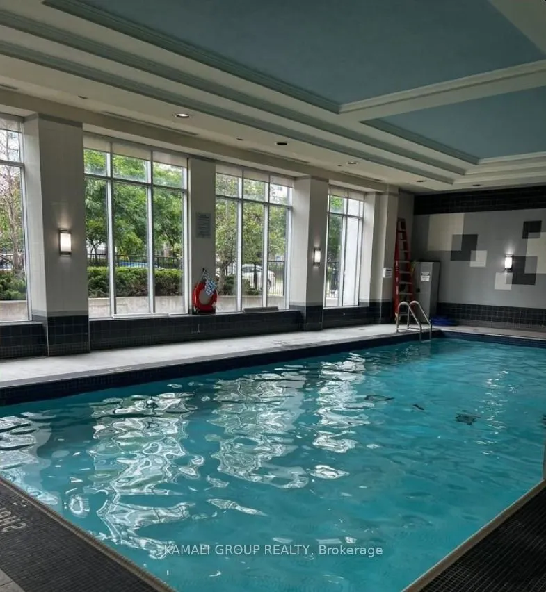 39 Beverley Glen Boulevard #46