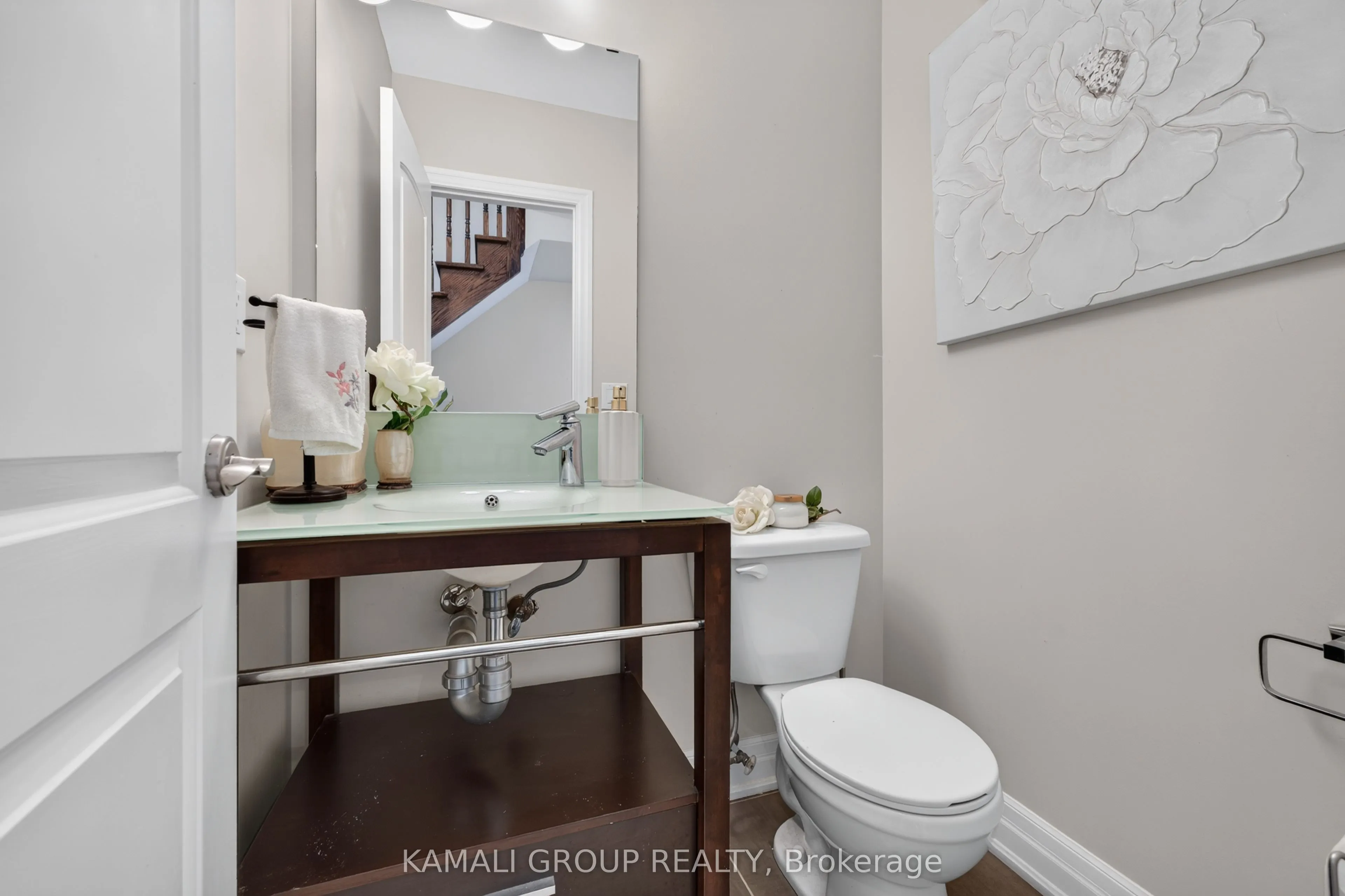 39 Beverley Glen Boulevard #46