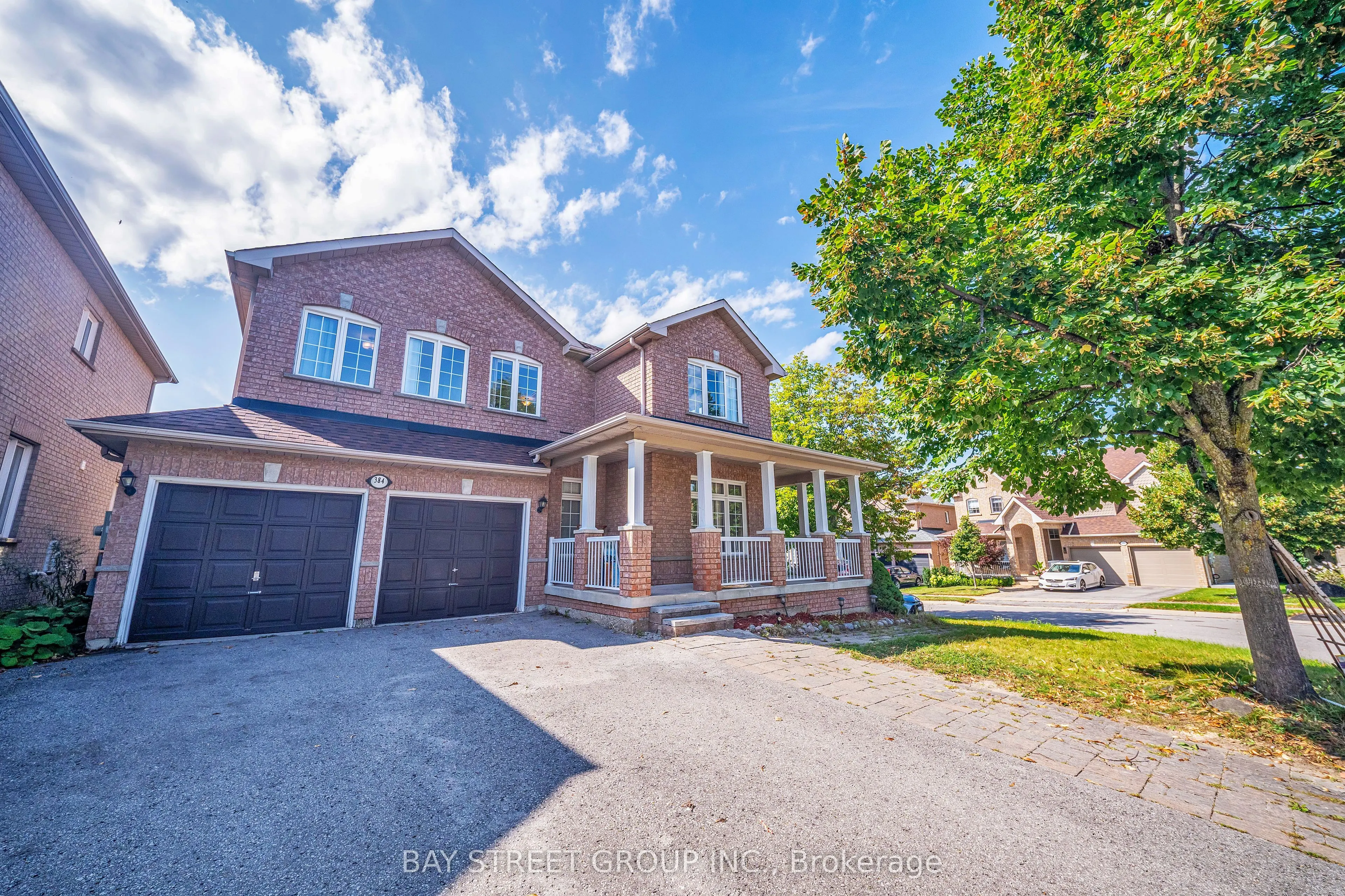 384 Spruce Grove Crescent