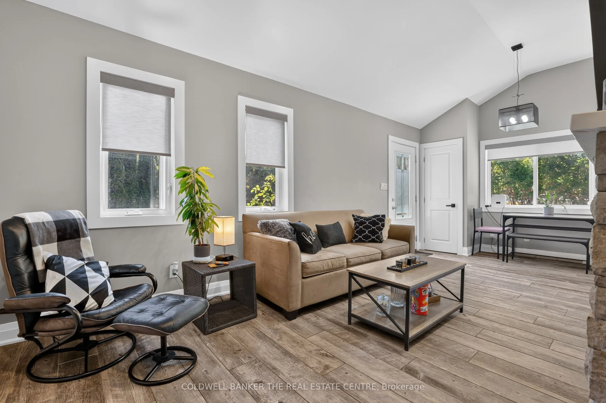 176 Pleasant Boulevard