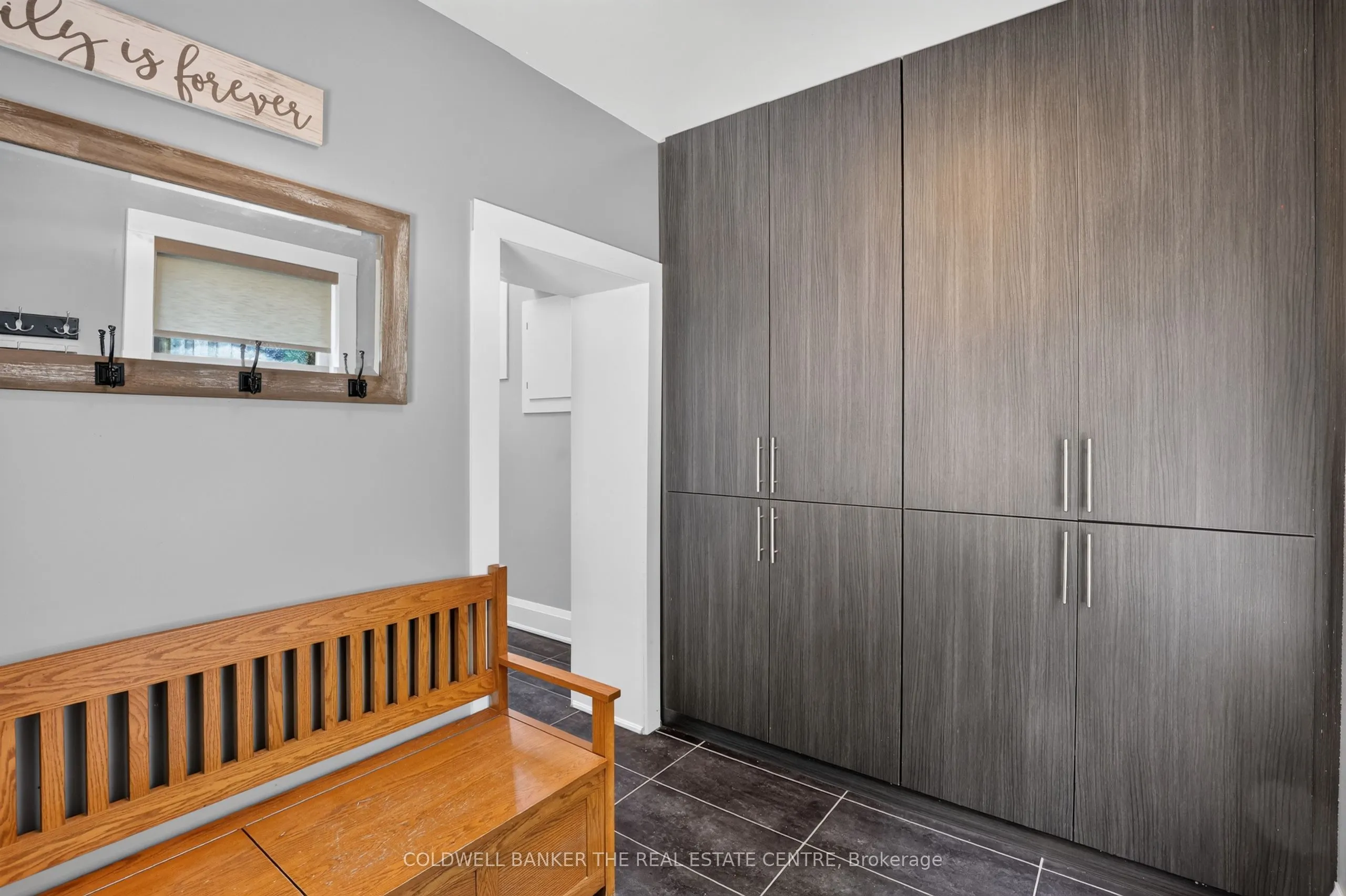 176 Pleasant Boulevard