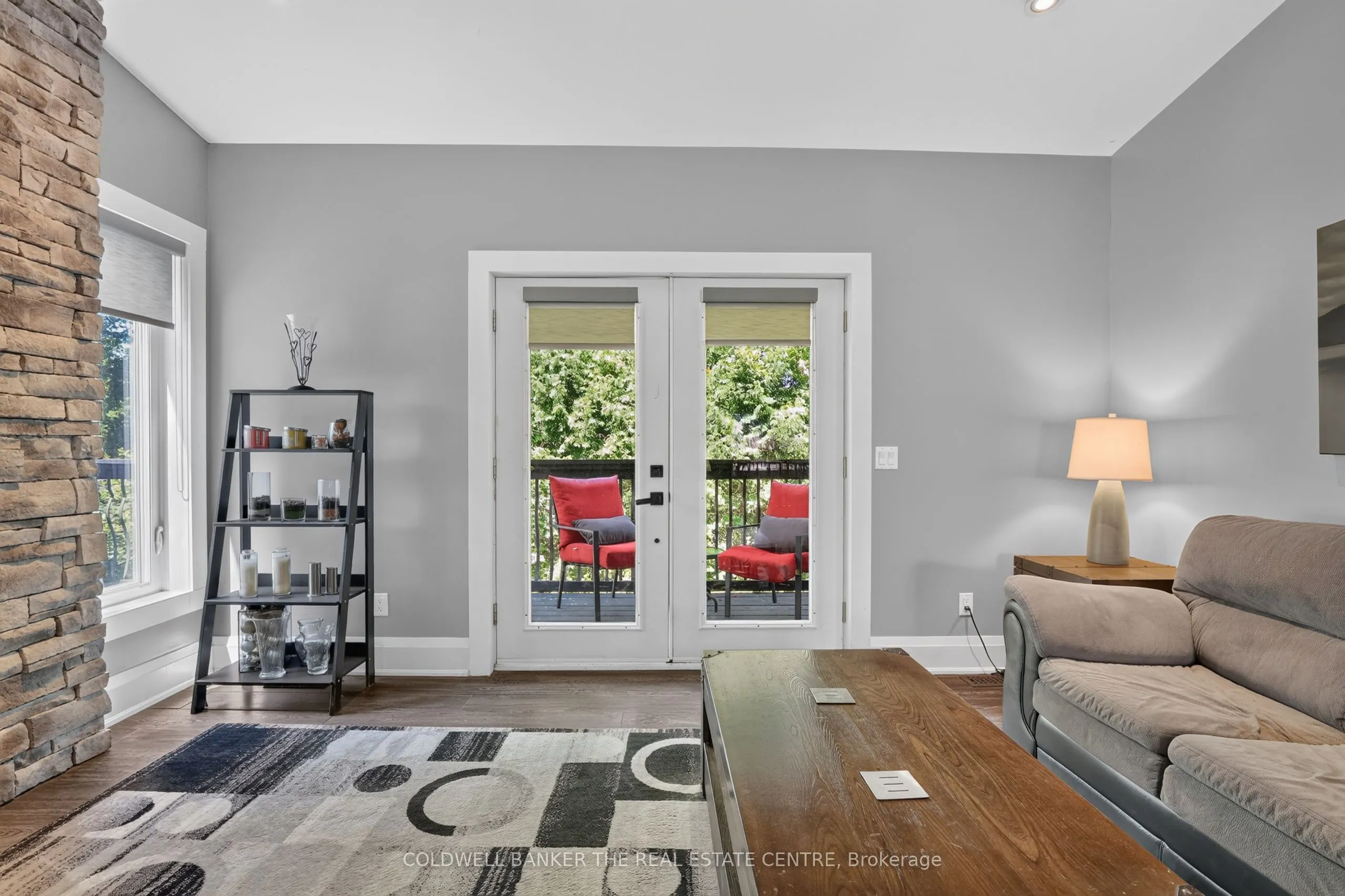 176 Pleasant Boulevard