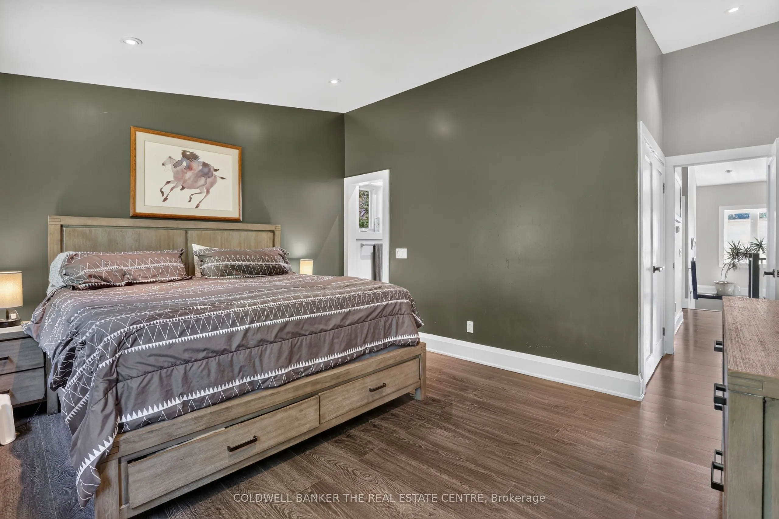 176 Pleasant Boulevard