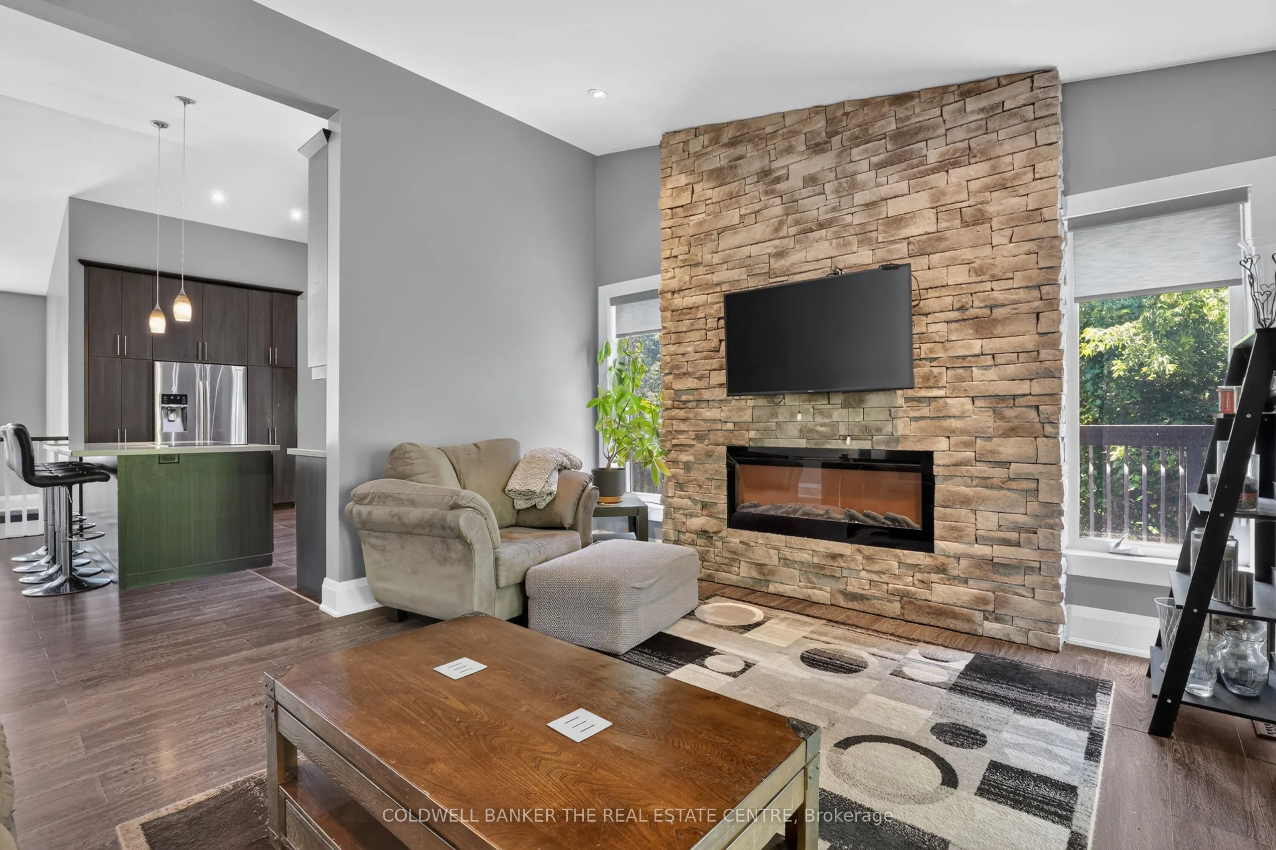 176 Pleasant Boulevard