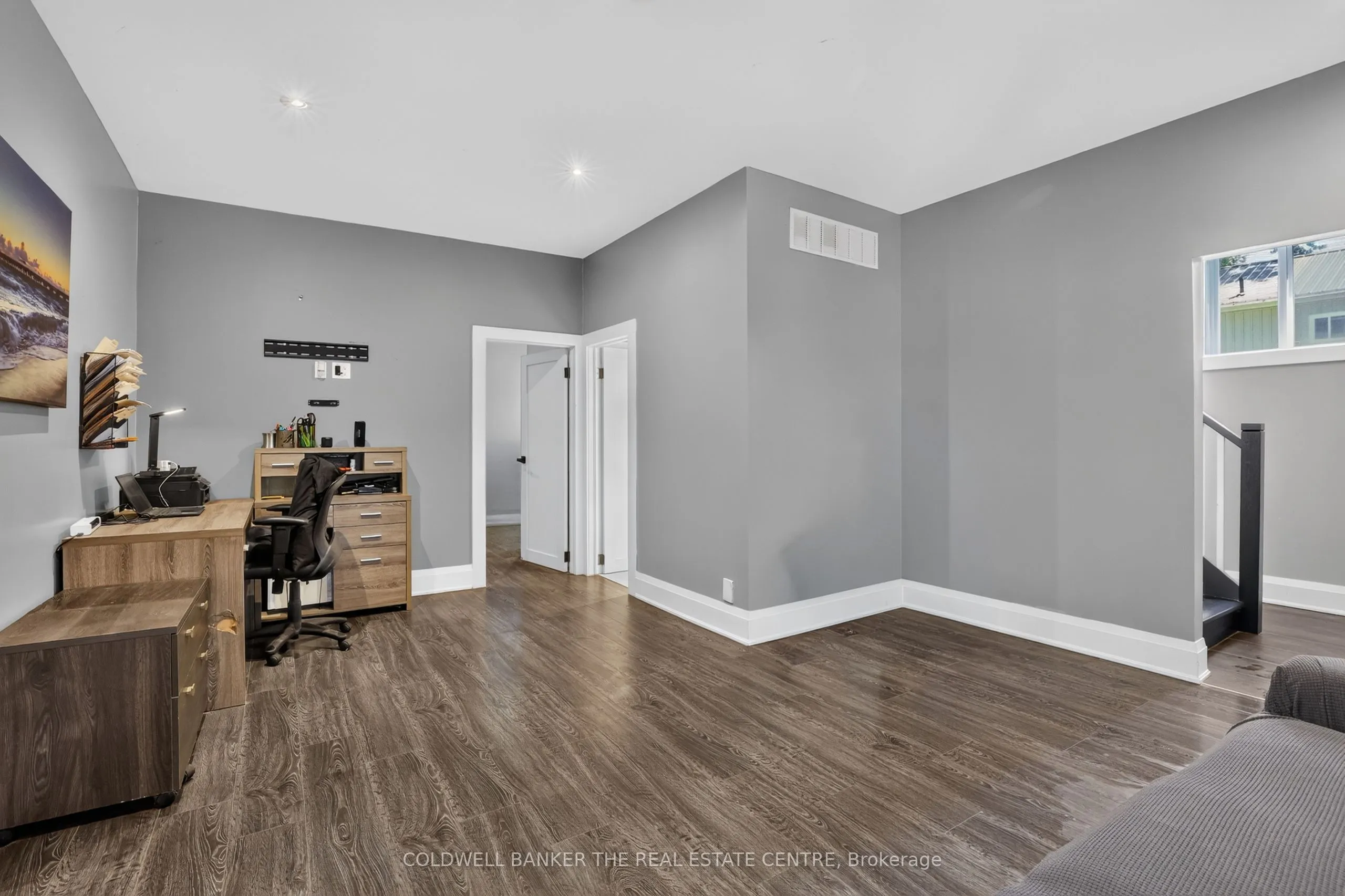 176 Pleasant Boulevard