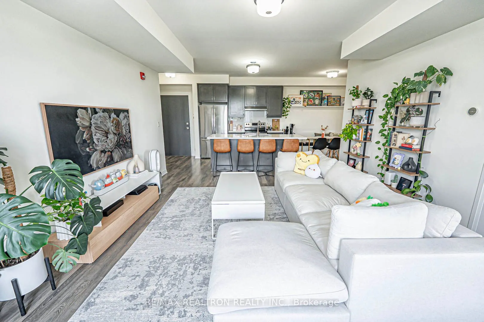 58 Adam Sellers Street #407