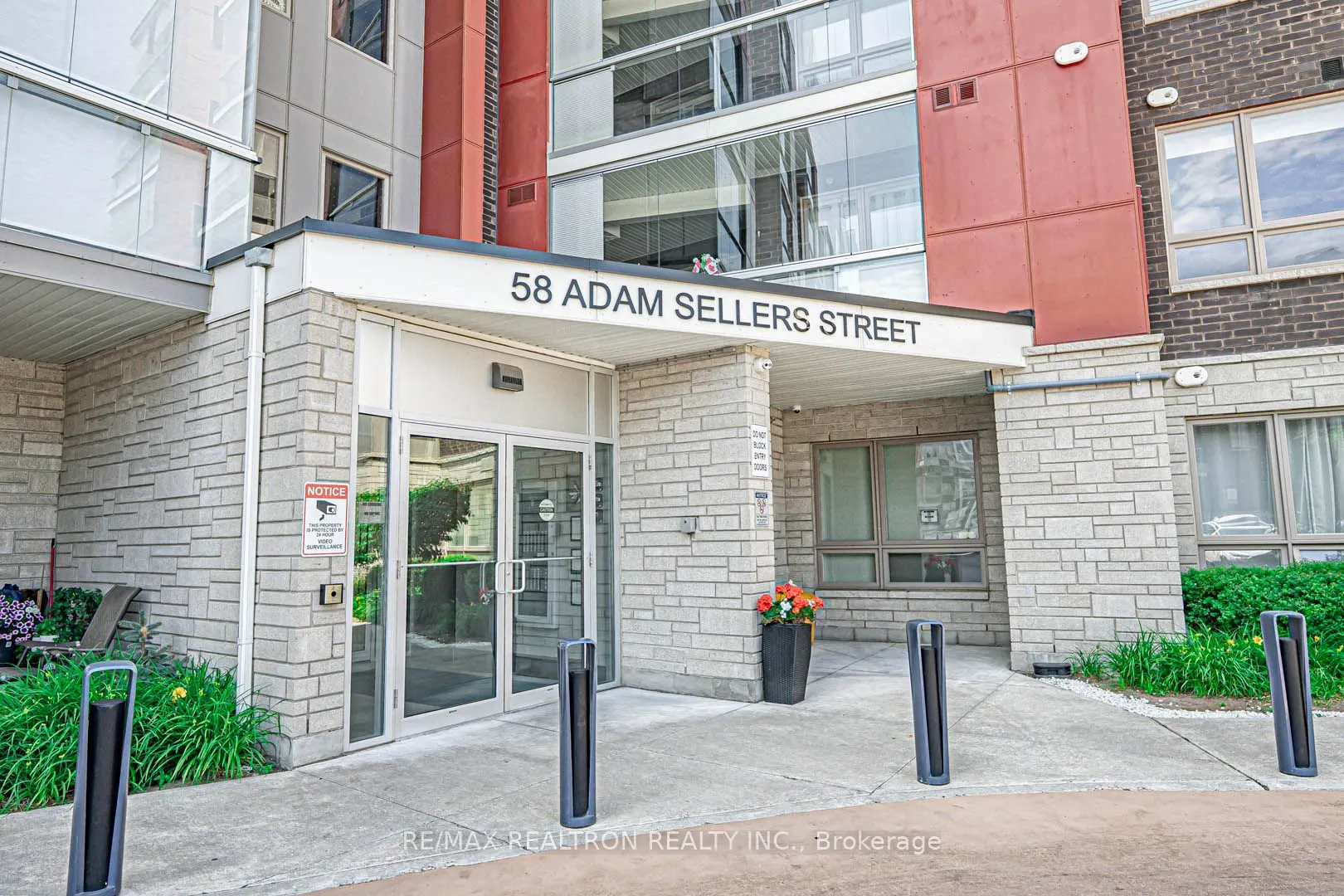 58 Adam Sellers Street #407
