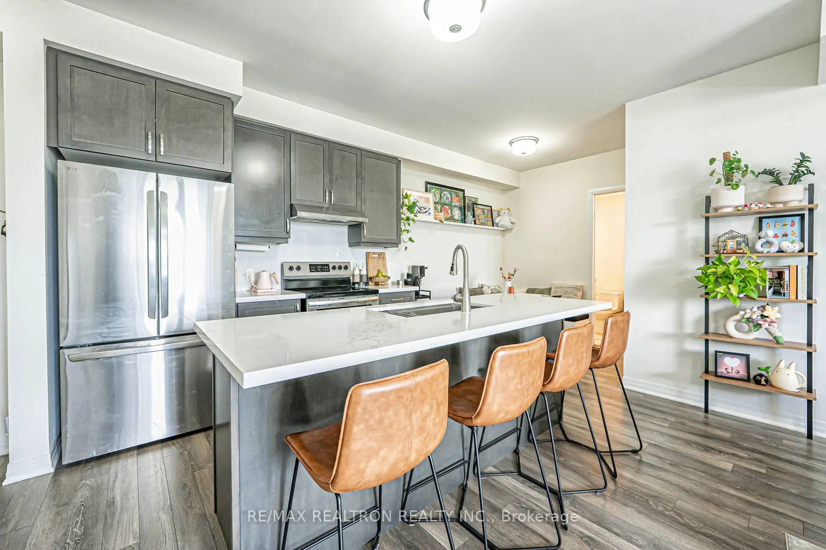 58 Adam Sellers Street #407