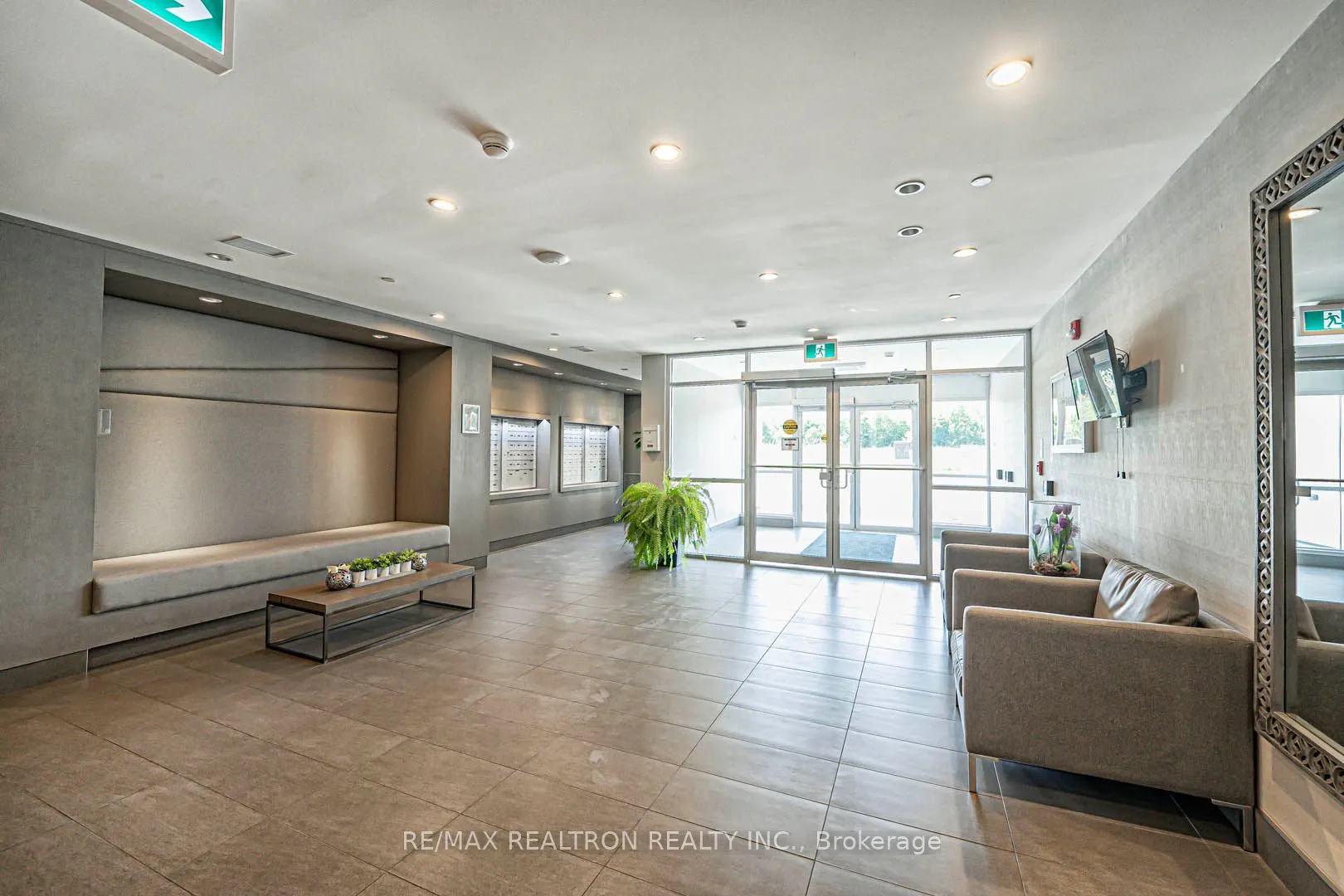 58 Adam Sellers Street #407
