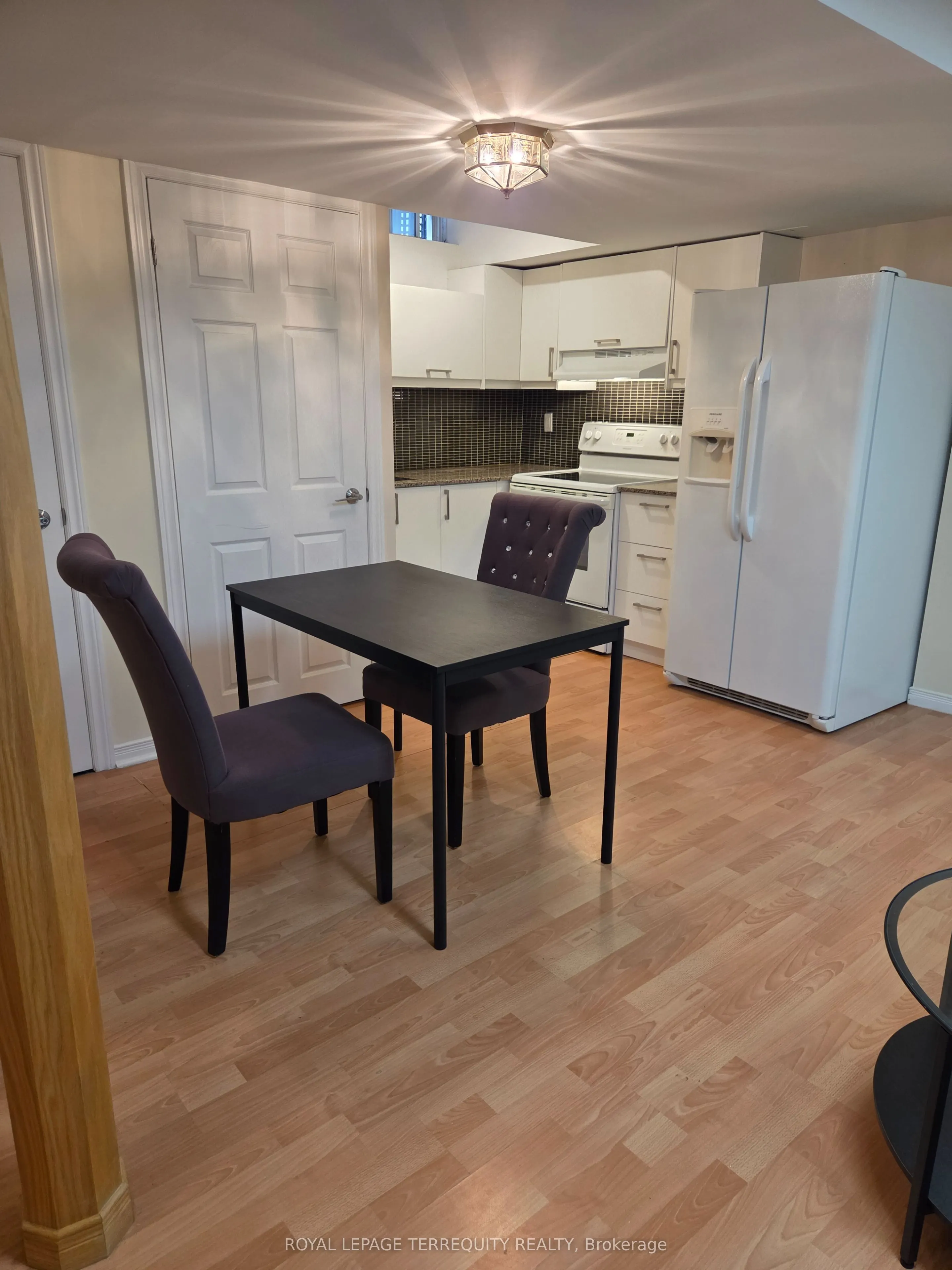 16 Royal Chapin Crescent #Bsmt
