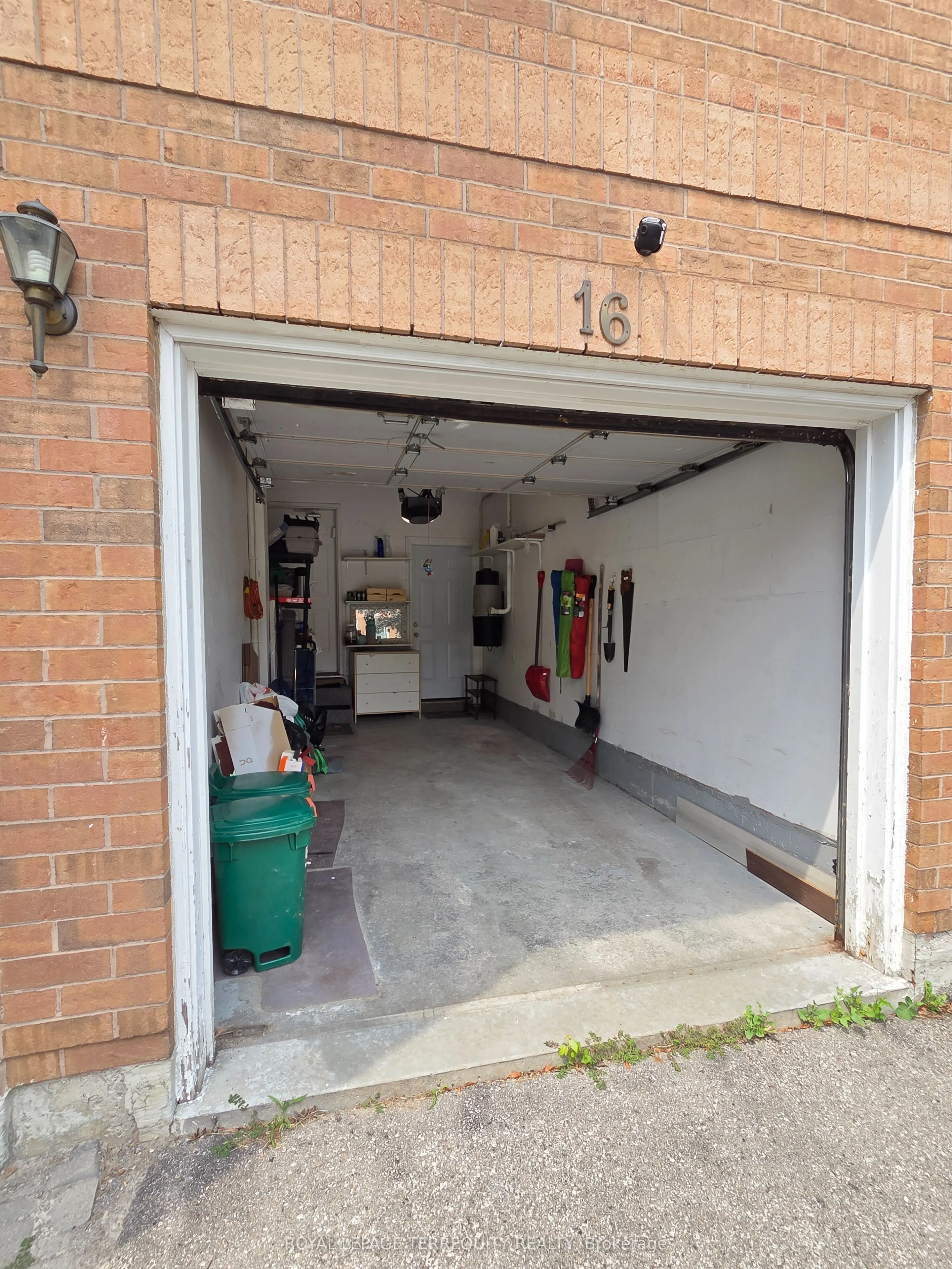 16 Royal Chapin Crescent #Bsmt