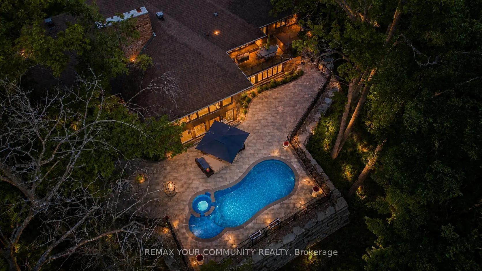 76 Trailwood Crescent