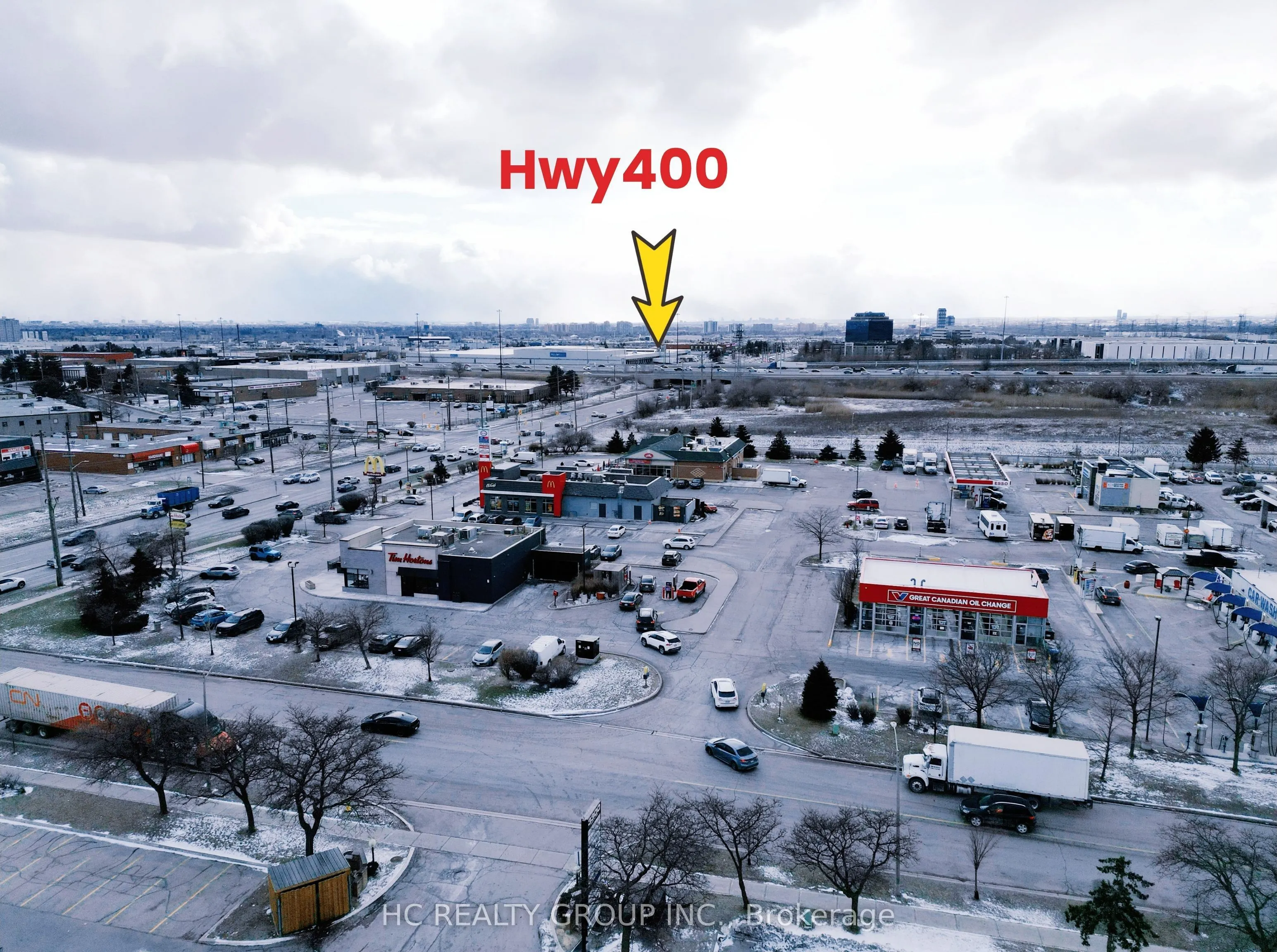 3300 Steeles Avenue W #16