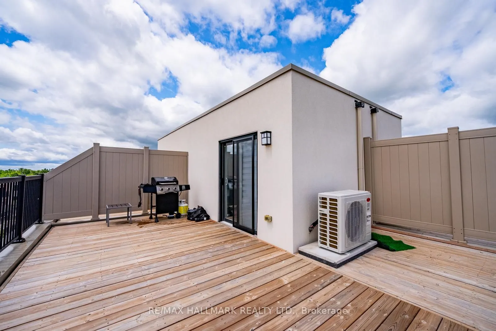 40 Covington Crescent