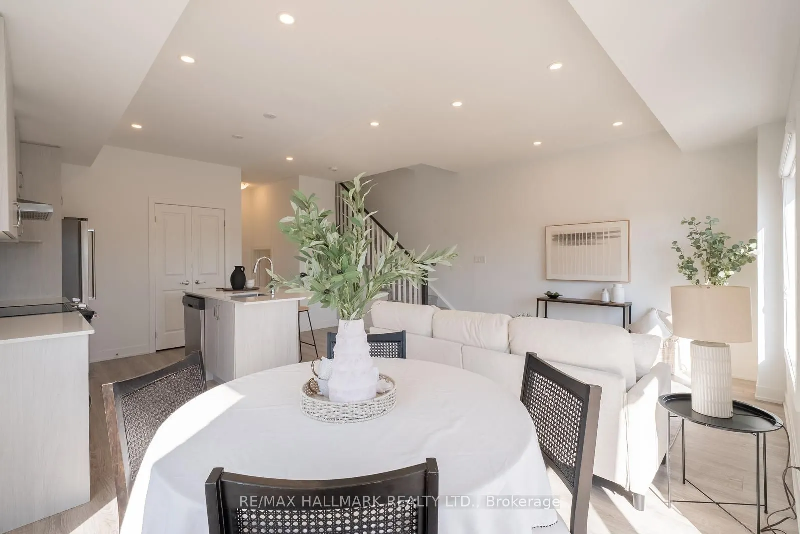 40 Covington Crescent