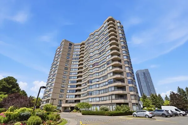 7420 Bathurst Street