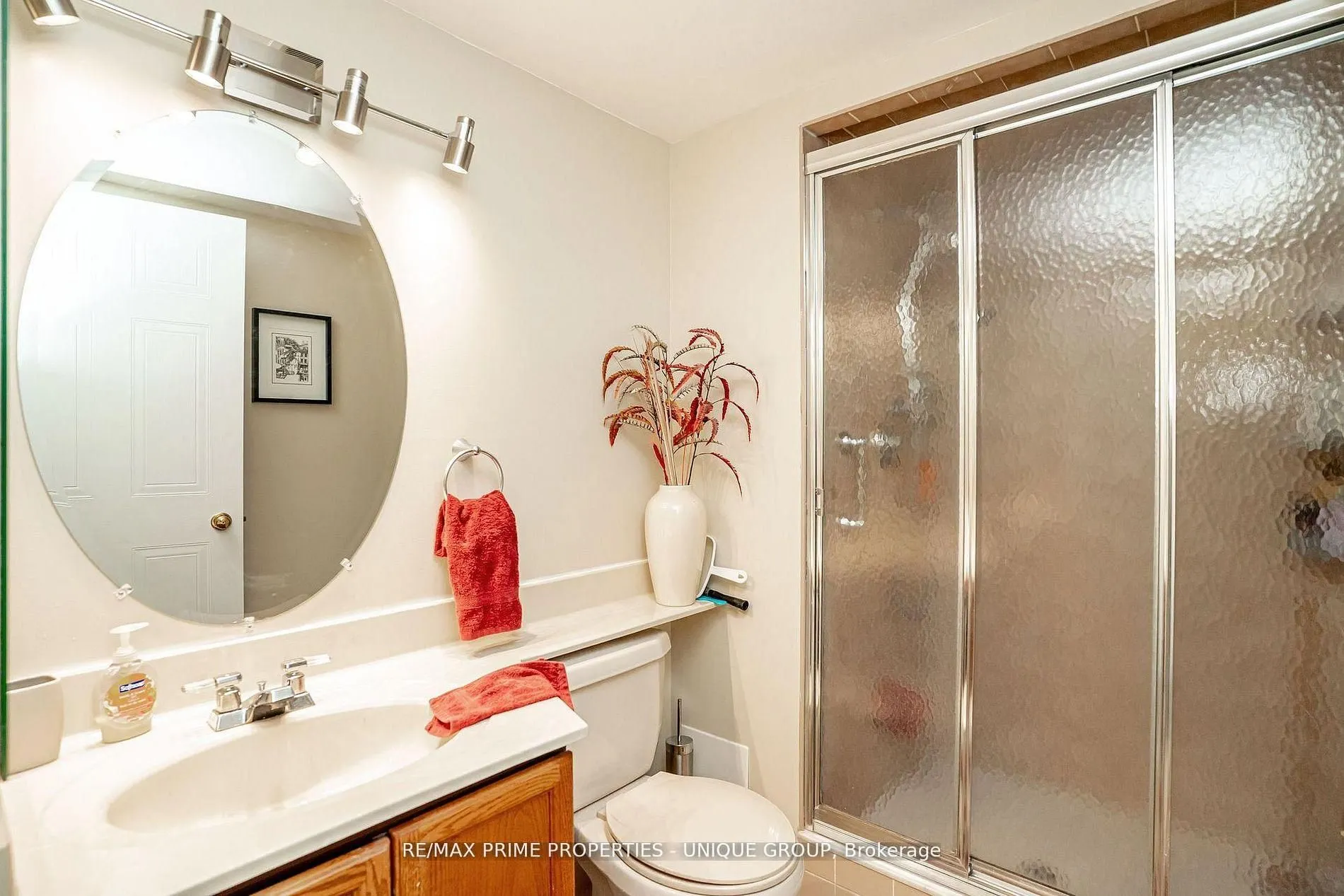 33 Weldrick Road E #209