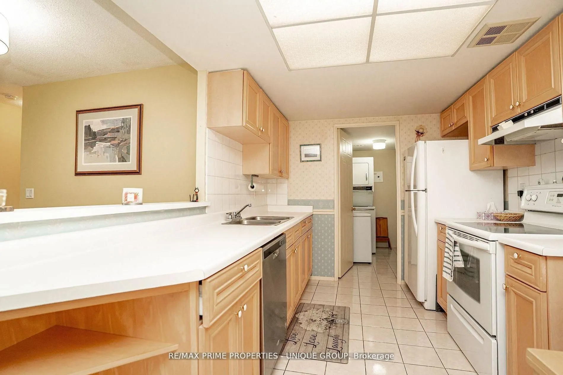 33 Weldrick Road E #209