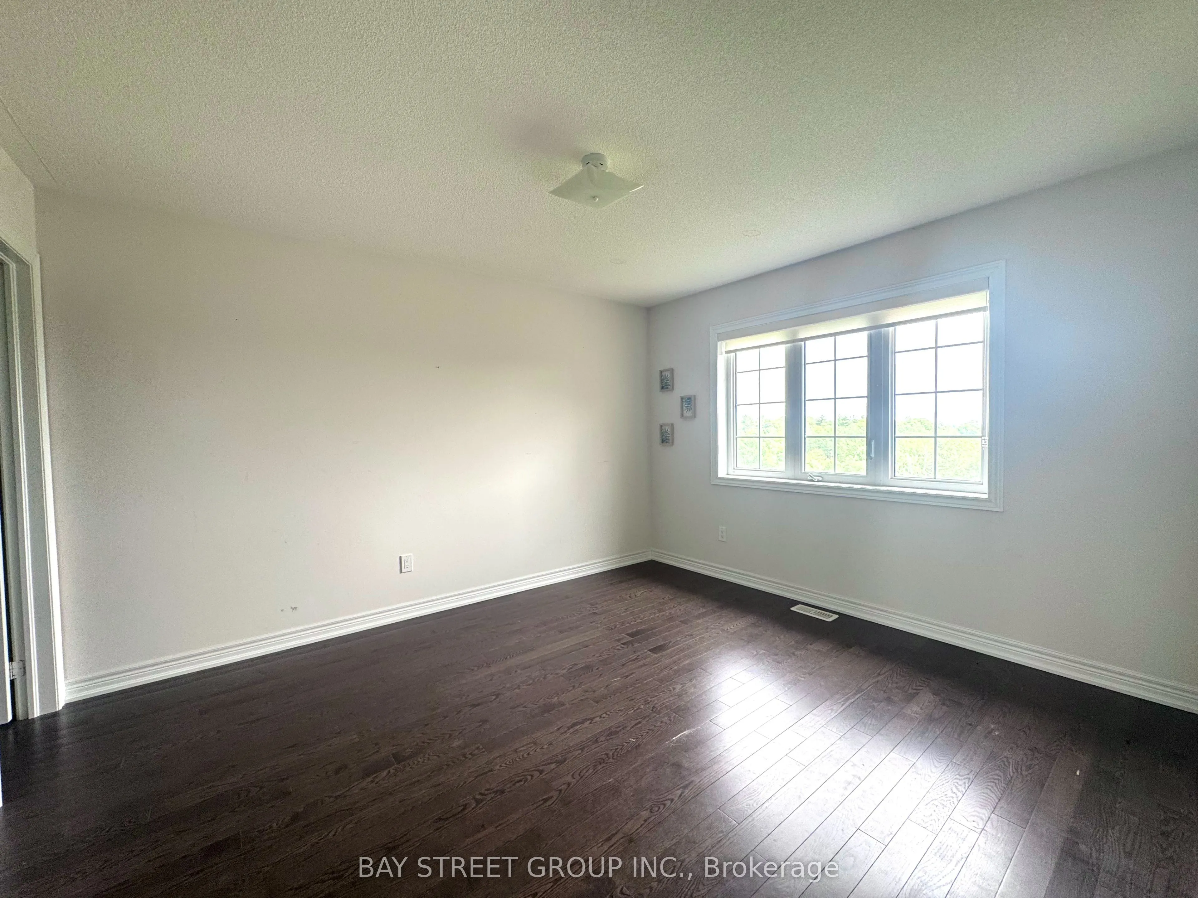 1003 Green Street