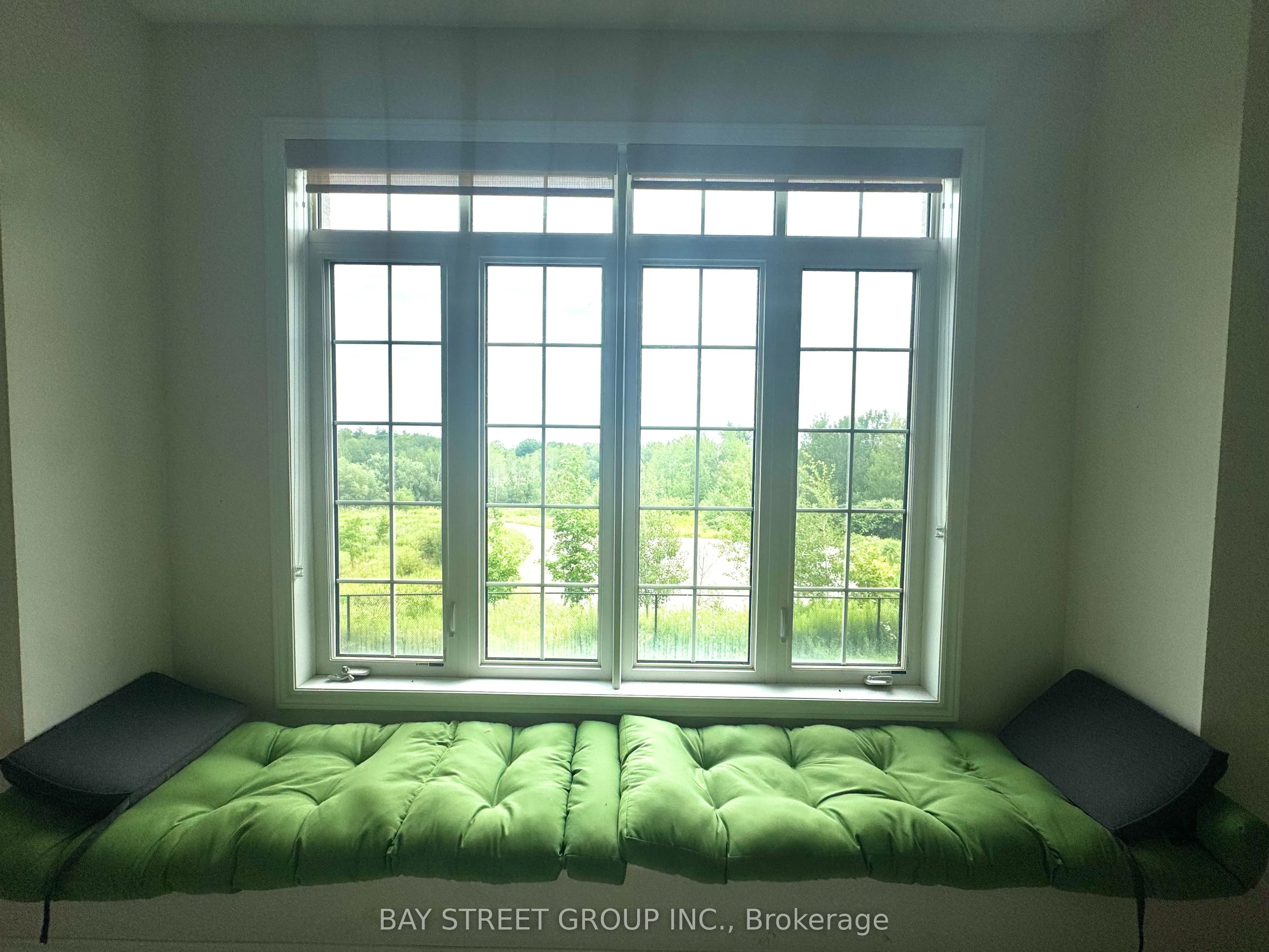 1003 Green Street