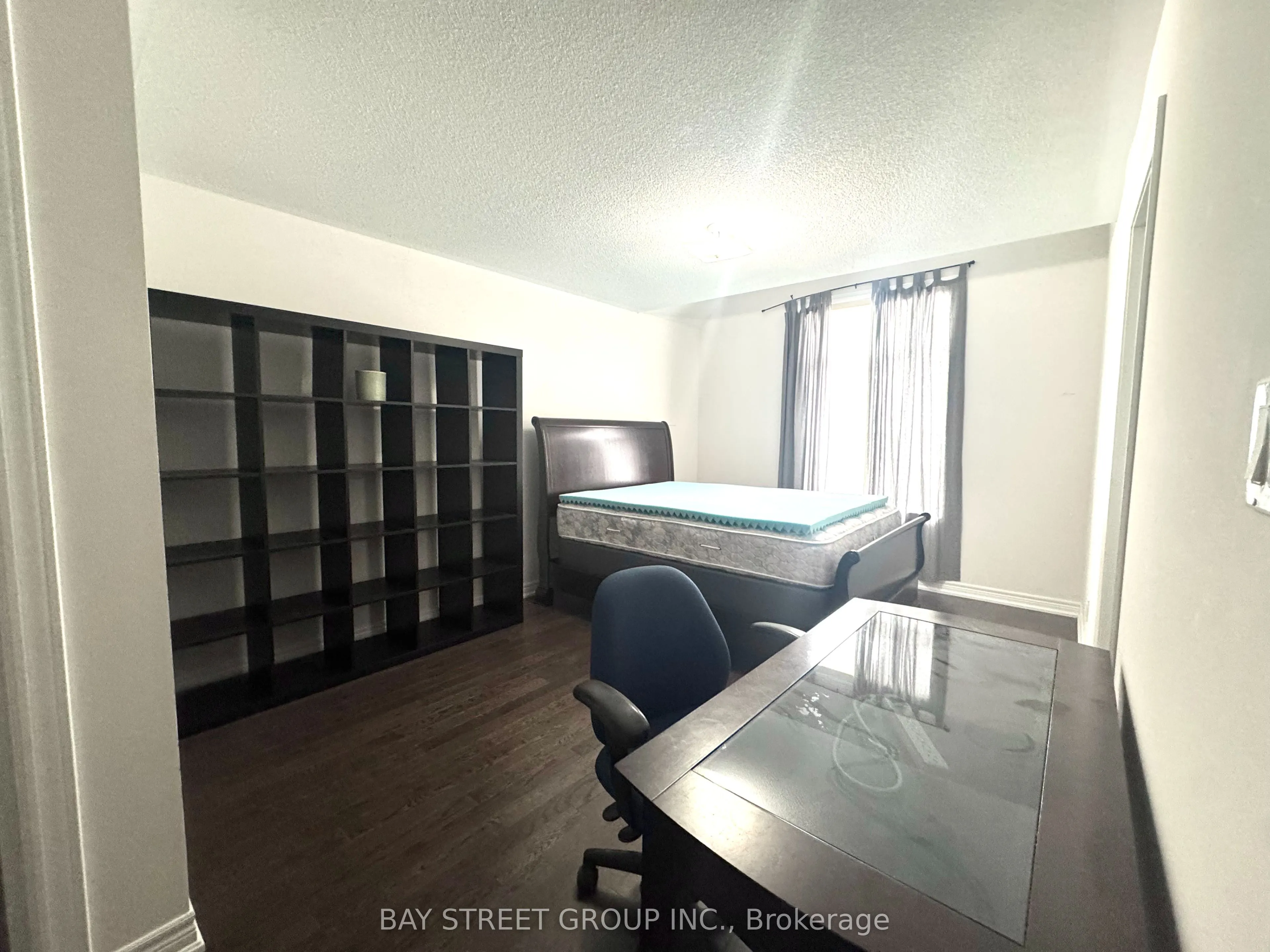 1003 Green Street