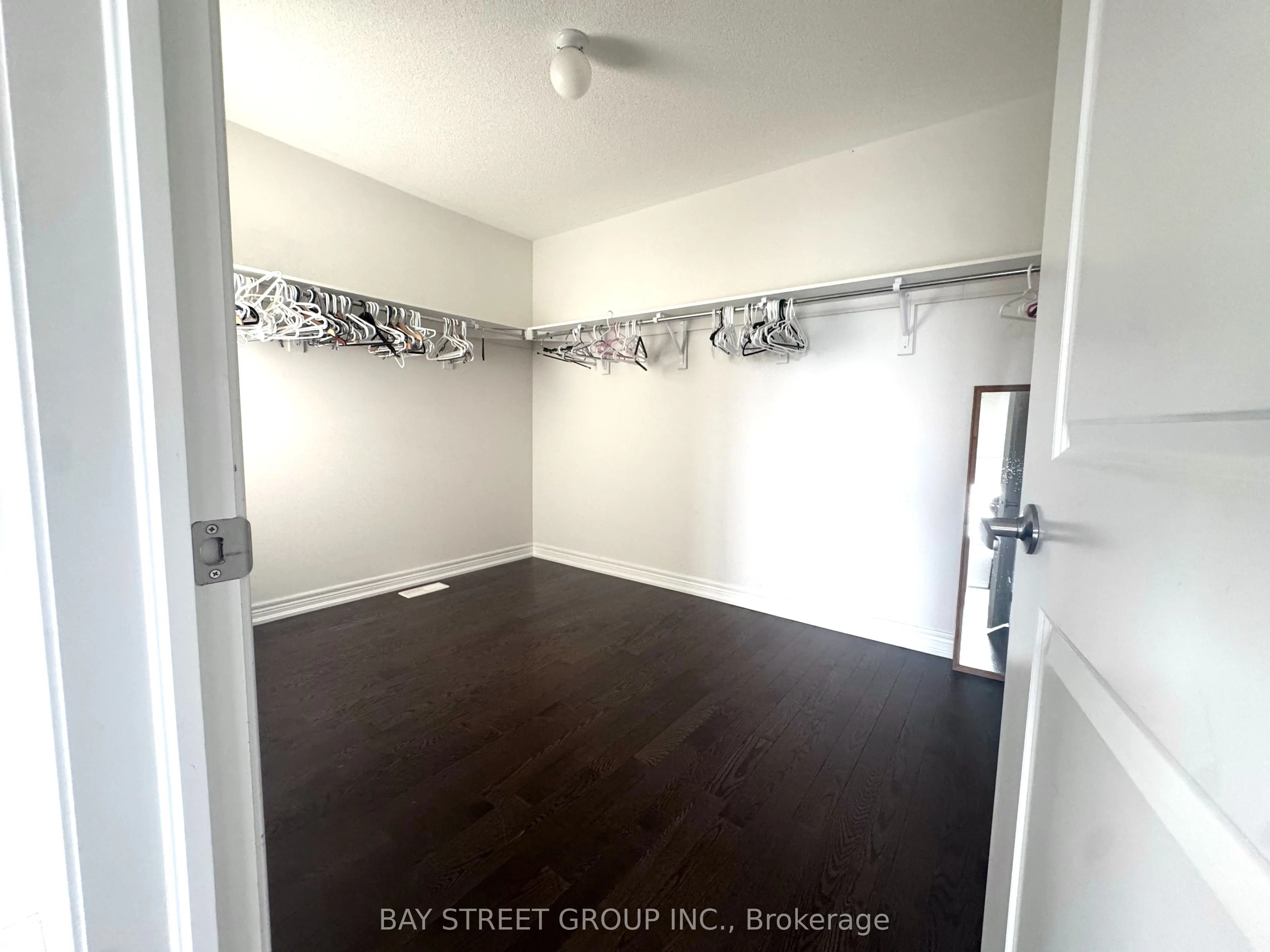 1003 Green Street