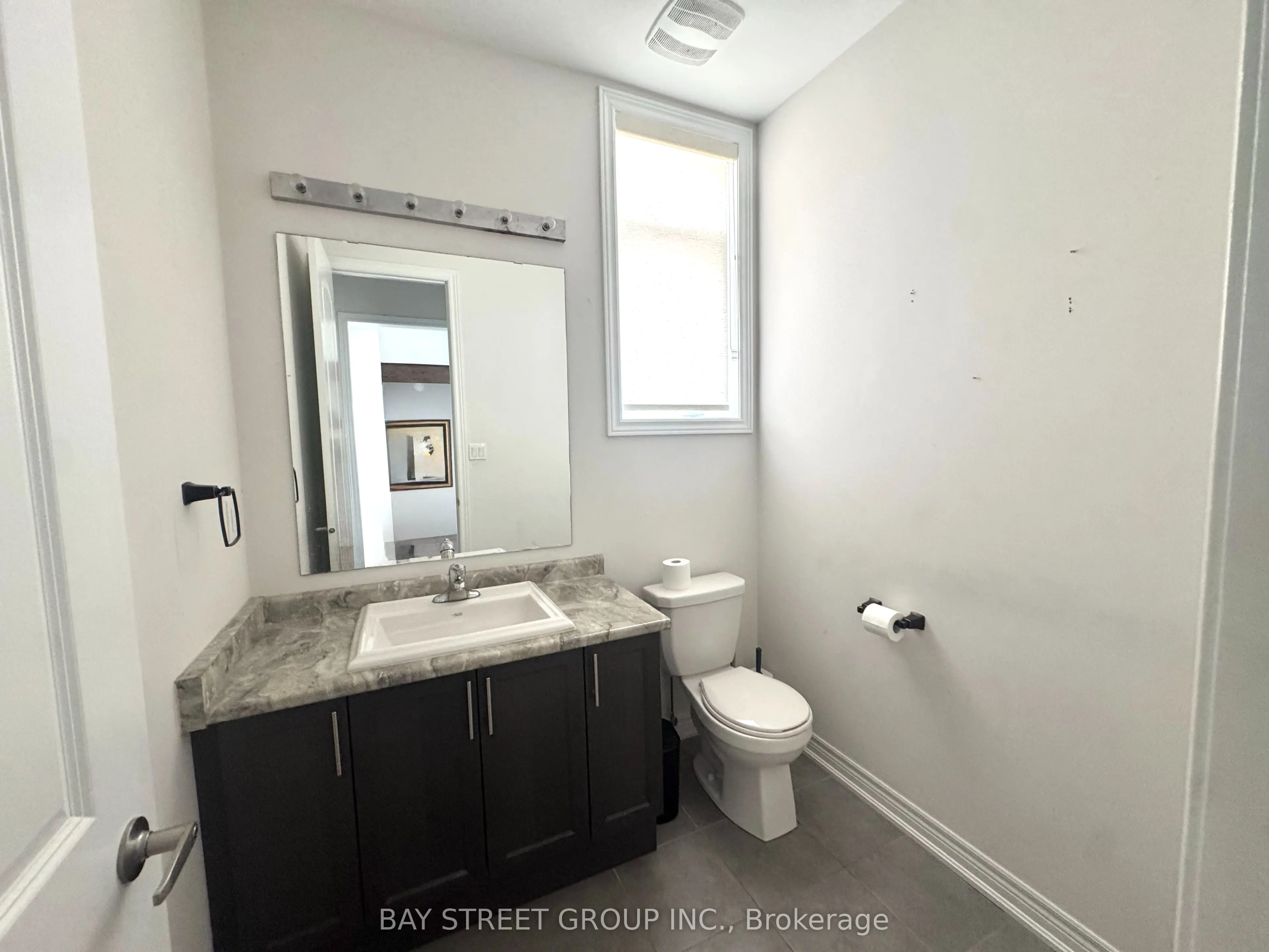 1003 Green Street