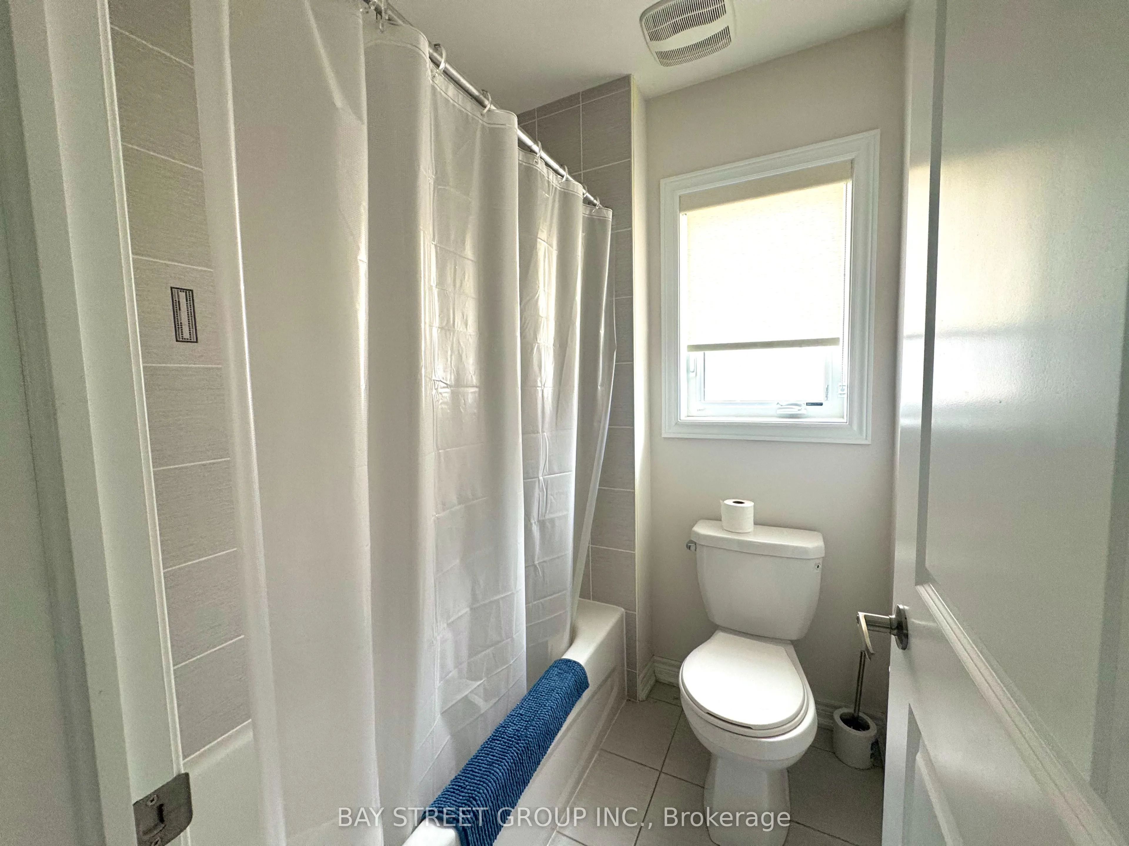 1003 Green Street