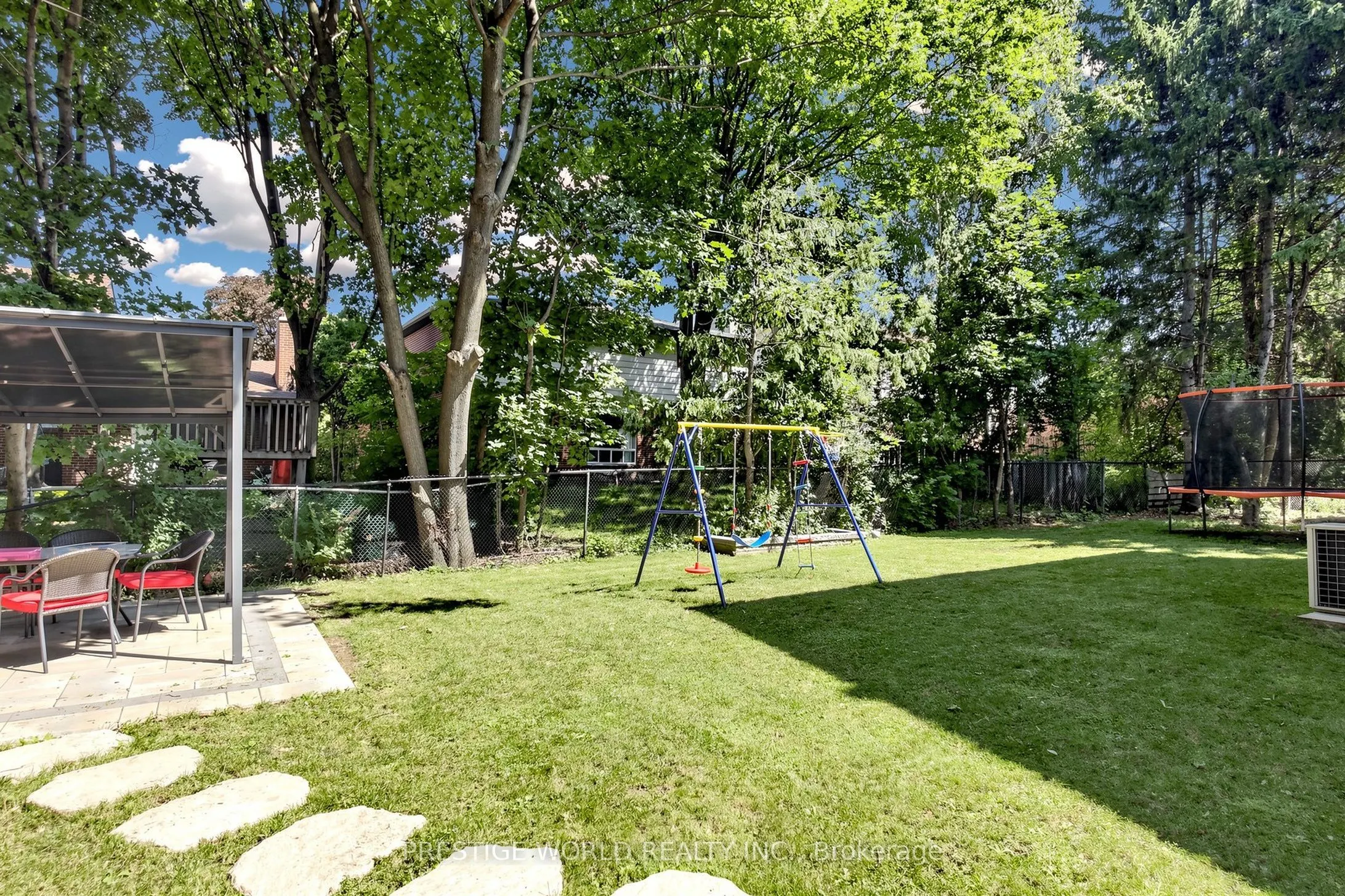 20 Hester Court