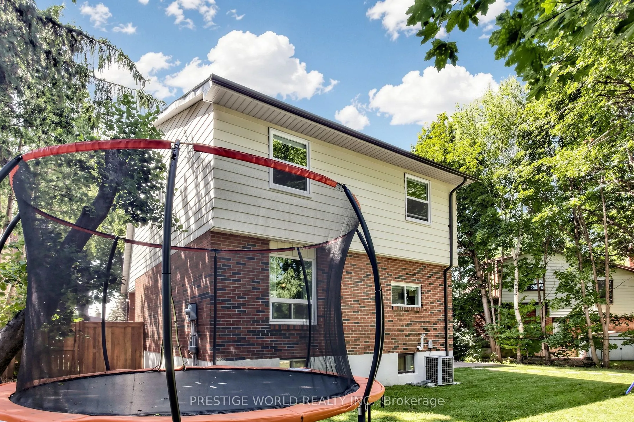 20 Hester Court