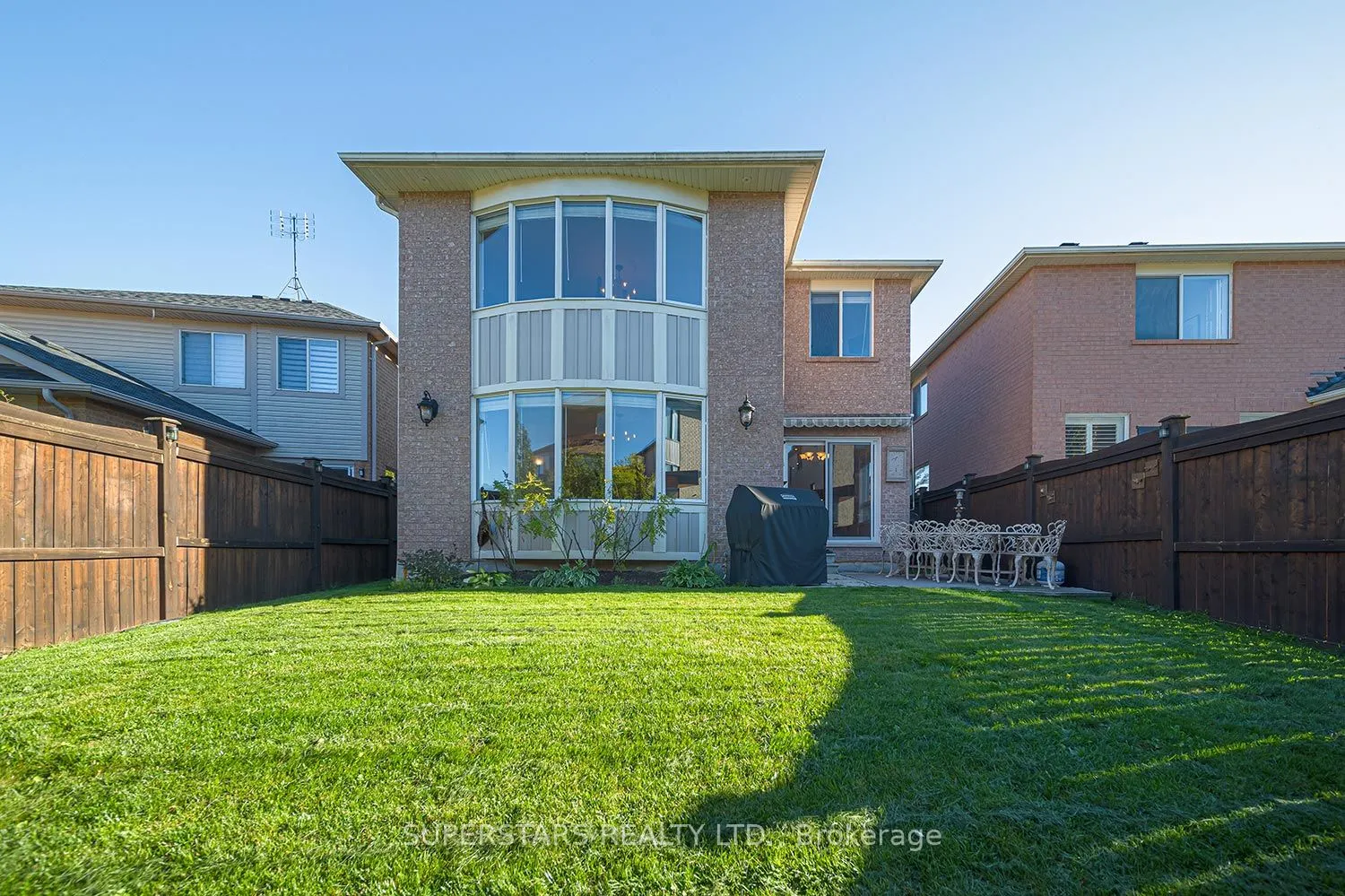 166 Worthington Avenue
