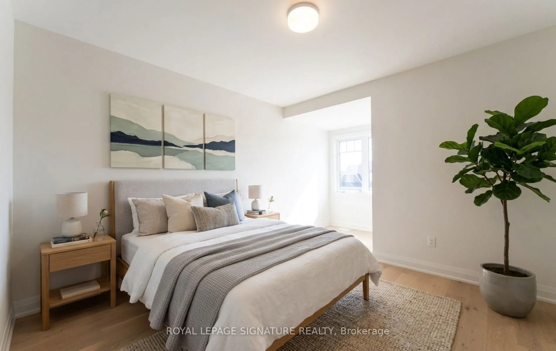 8 Mayflower Gardens
