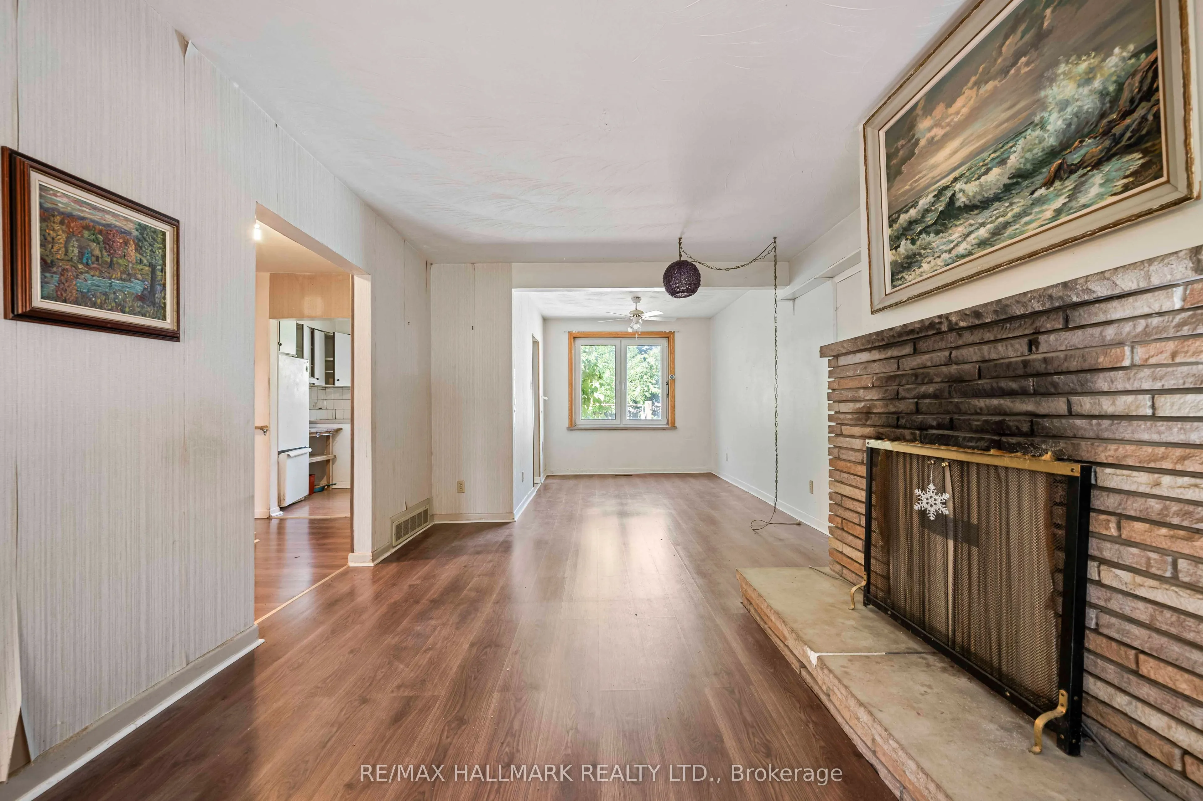 4 Crestview Road