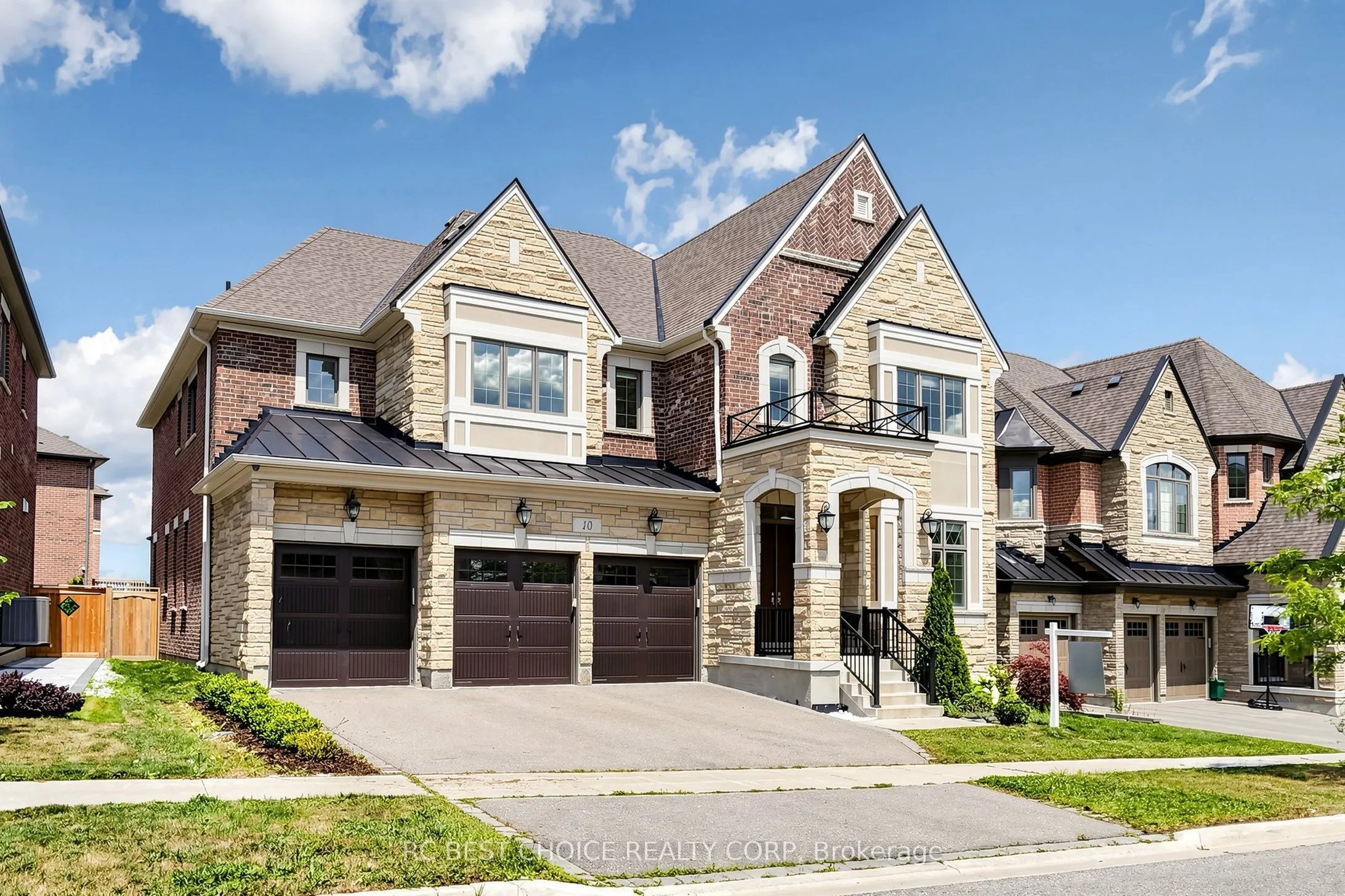 10 Ridgepoint Road