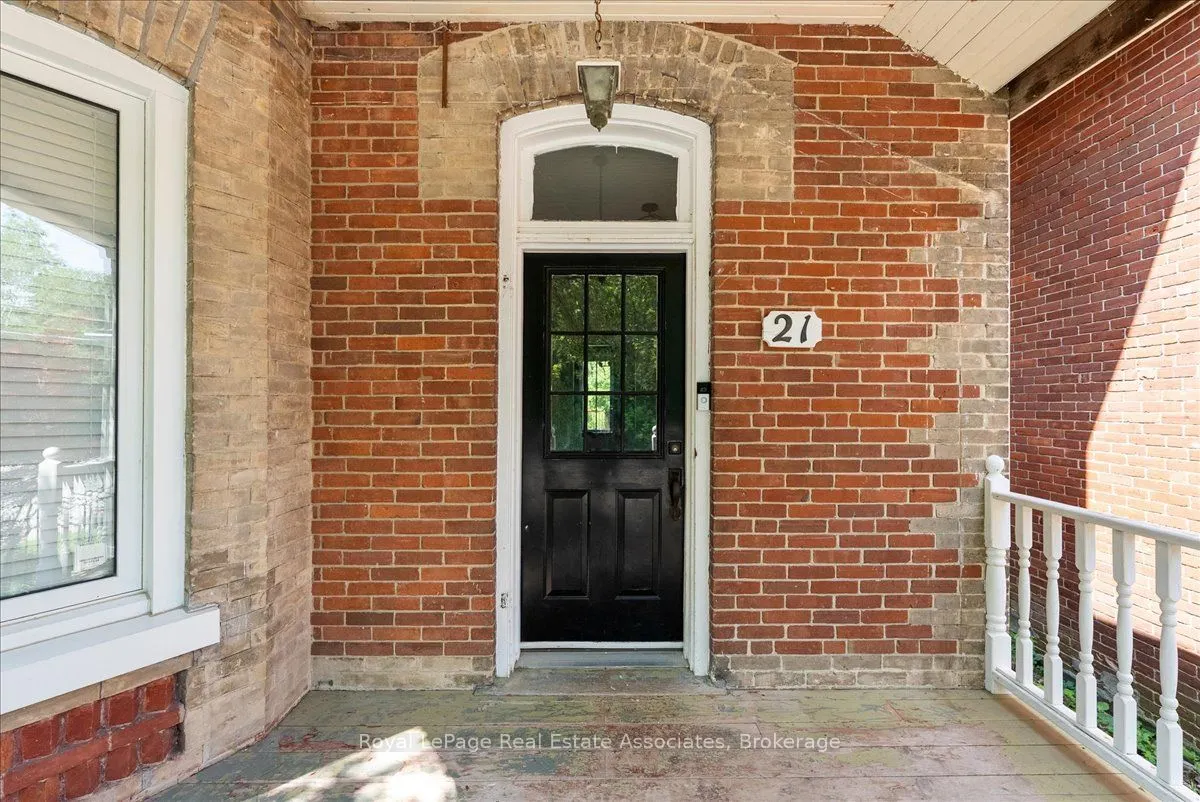21 Peace Street