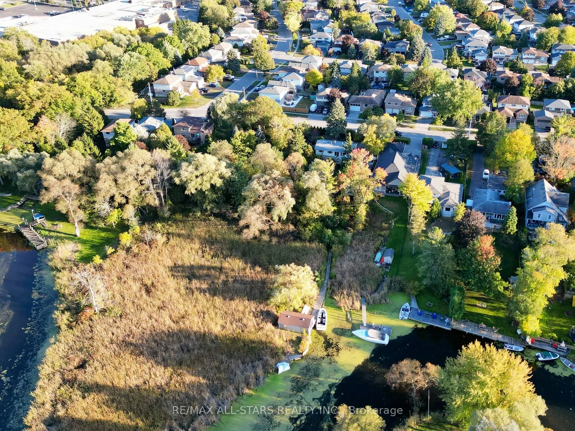 40 Riverglen Drive