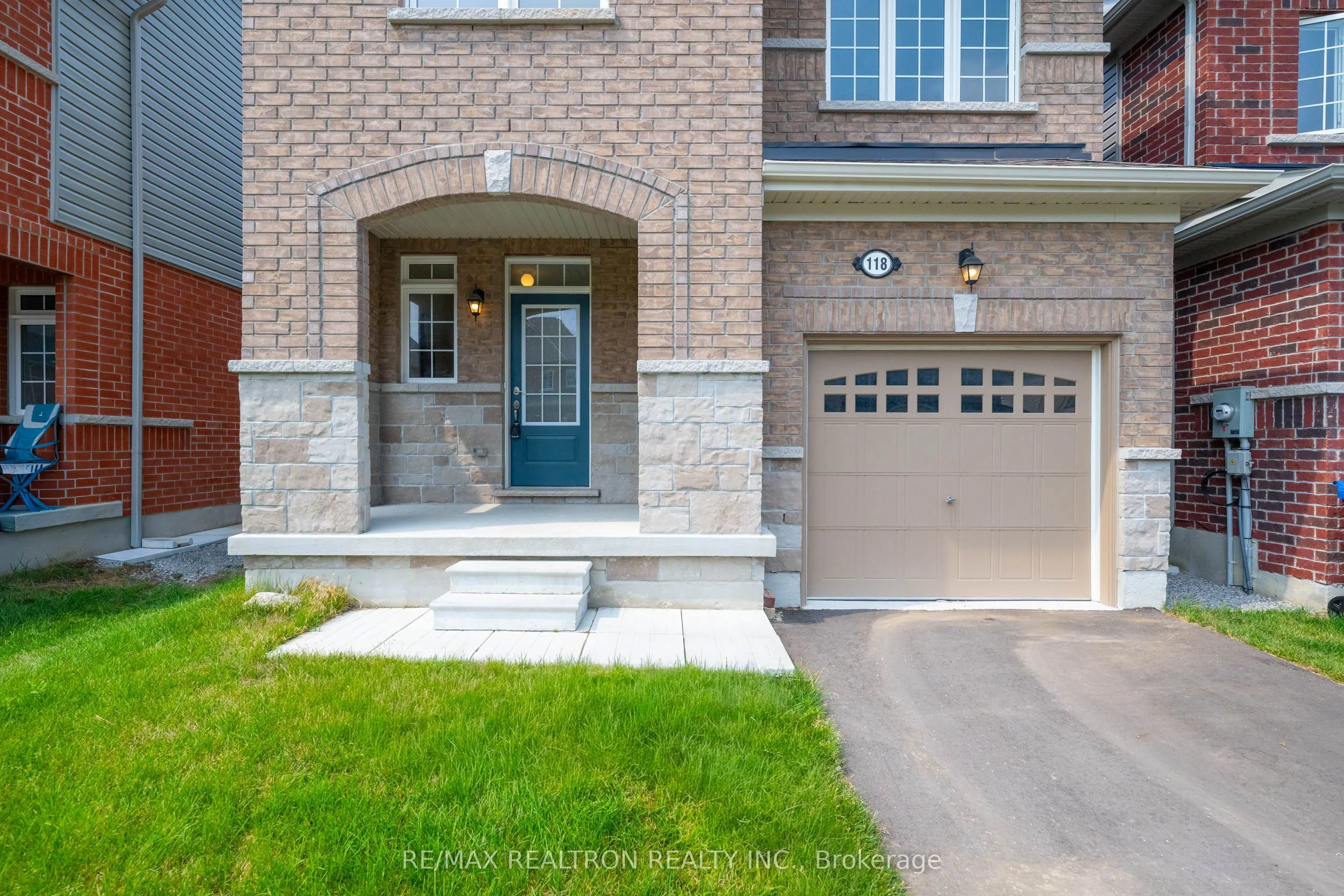 118 Cliff Thompson Court
