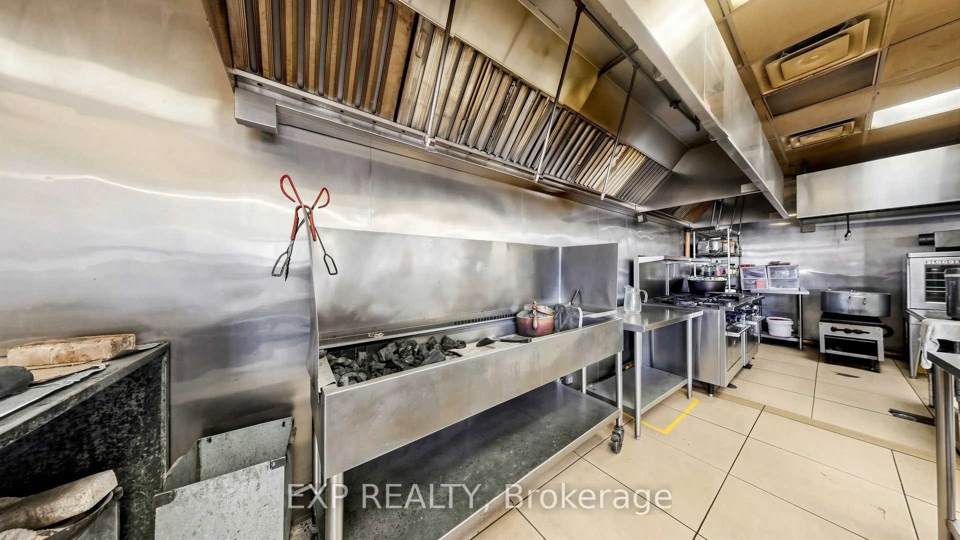 12960 Yonge Street #7